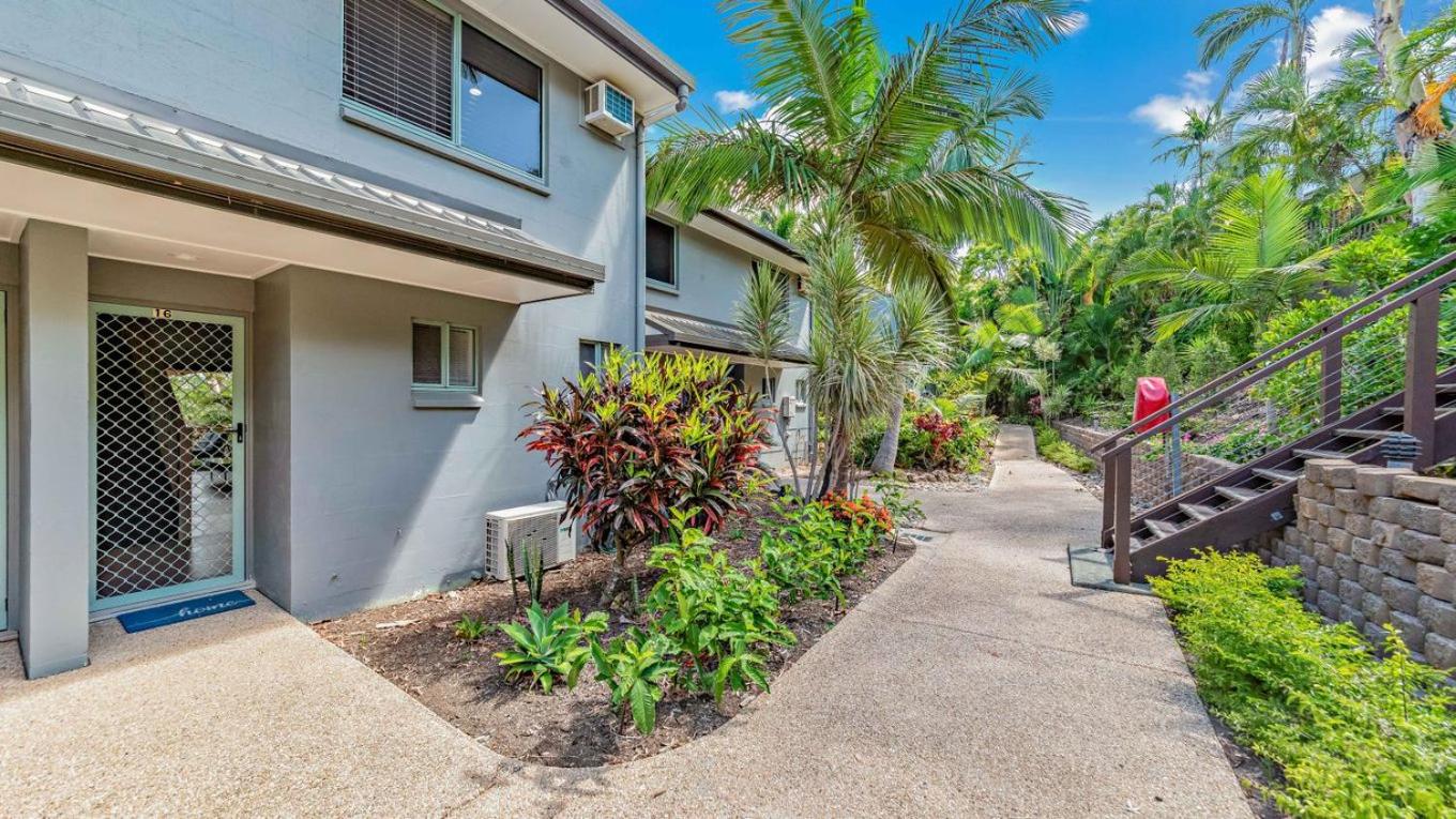 Sunset Waters Apartments
