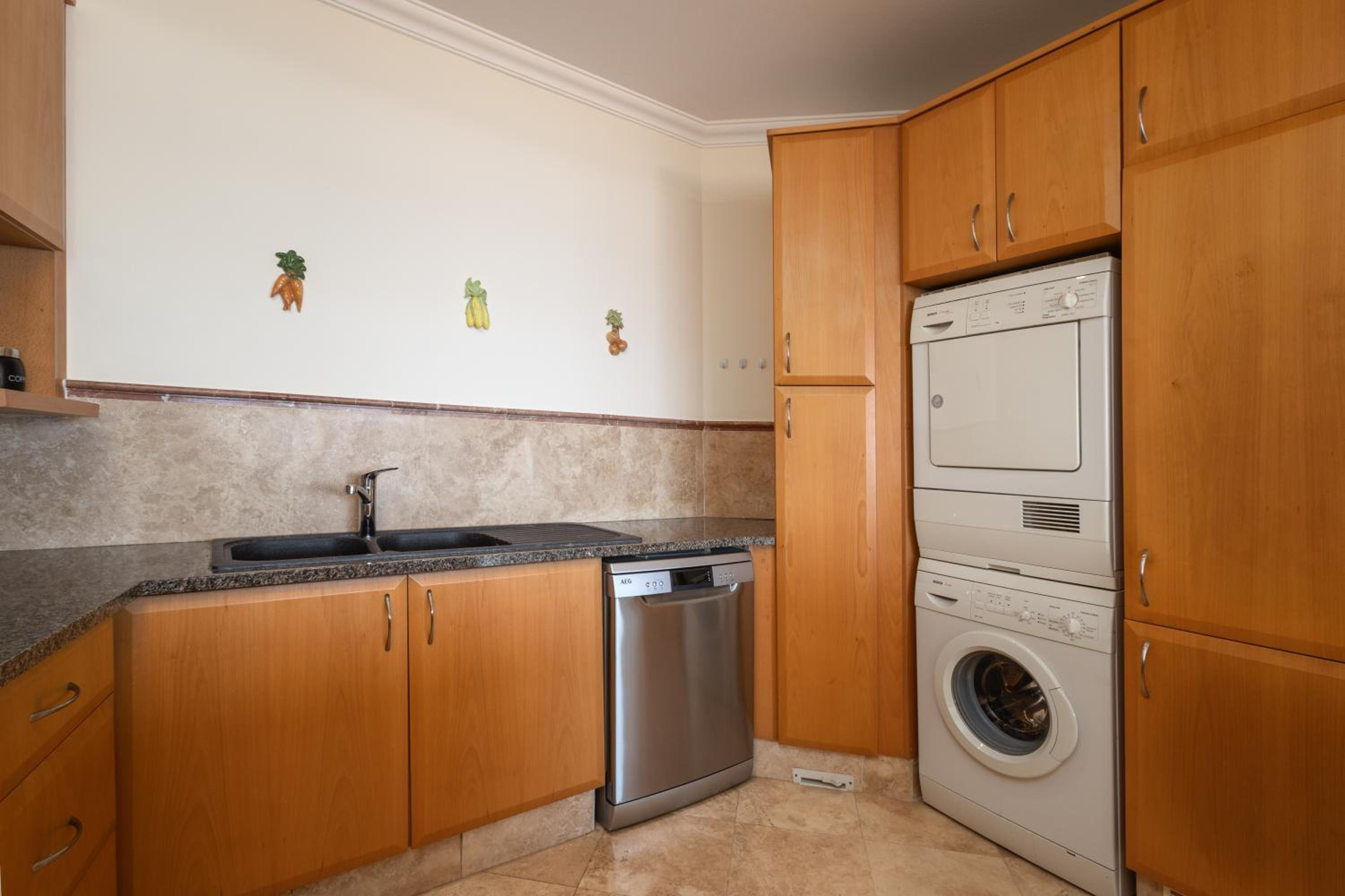 602 Oyster Quays - by Stay in Umhlanga