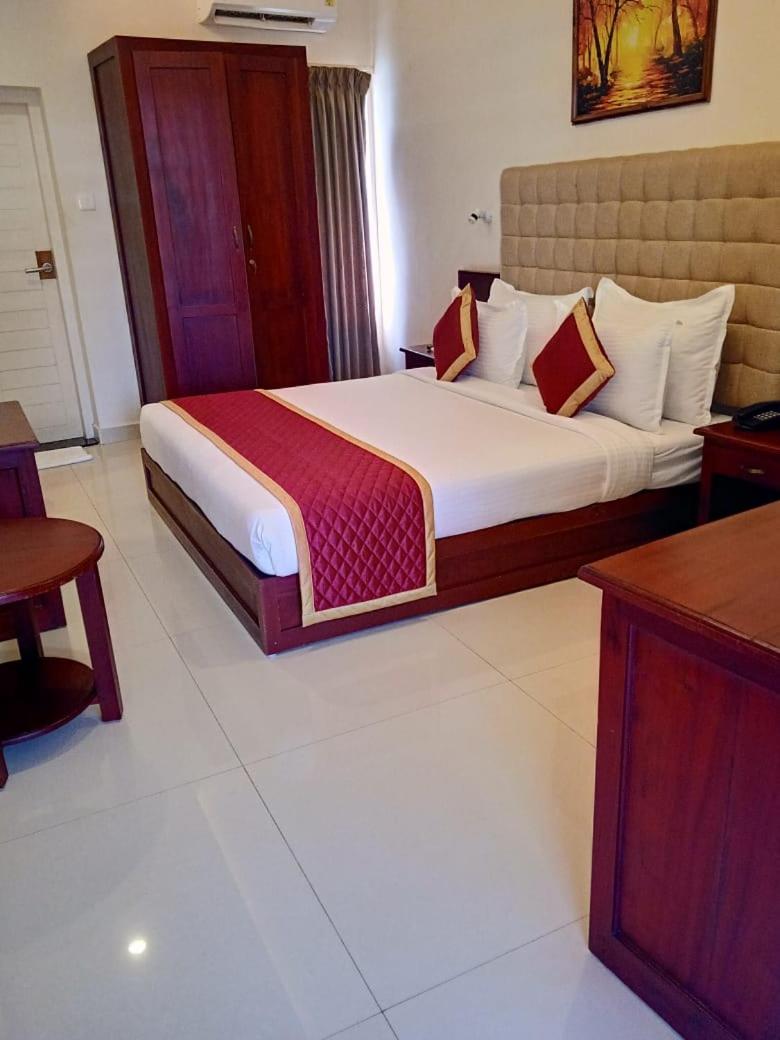 HOTEL PALAZHI view 2