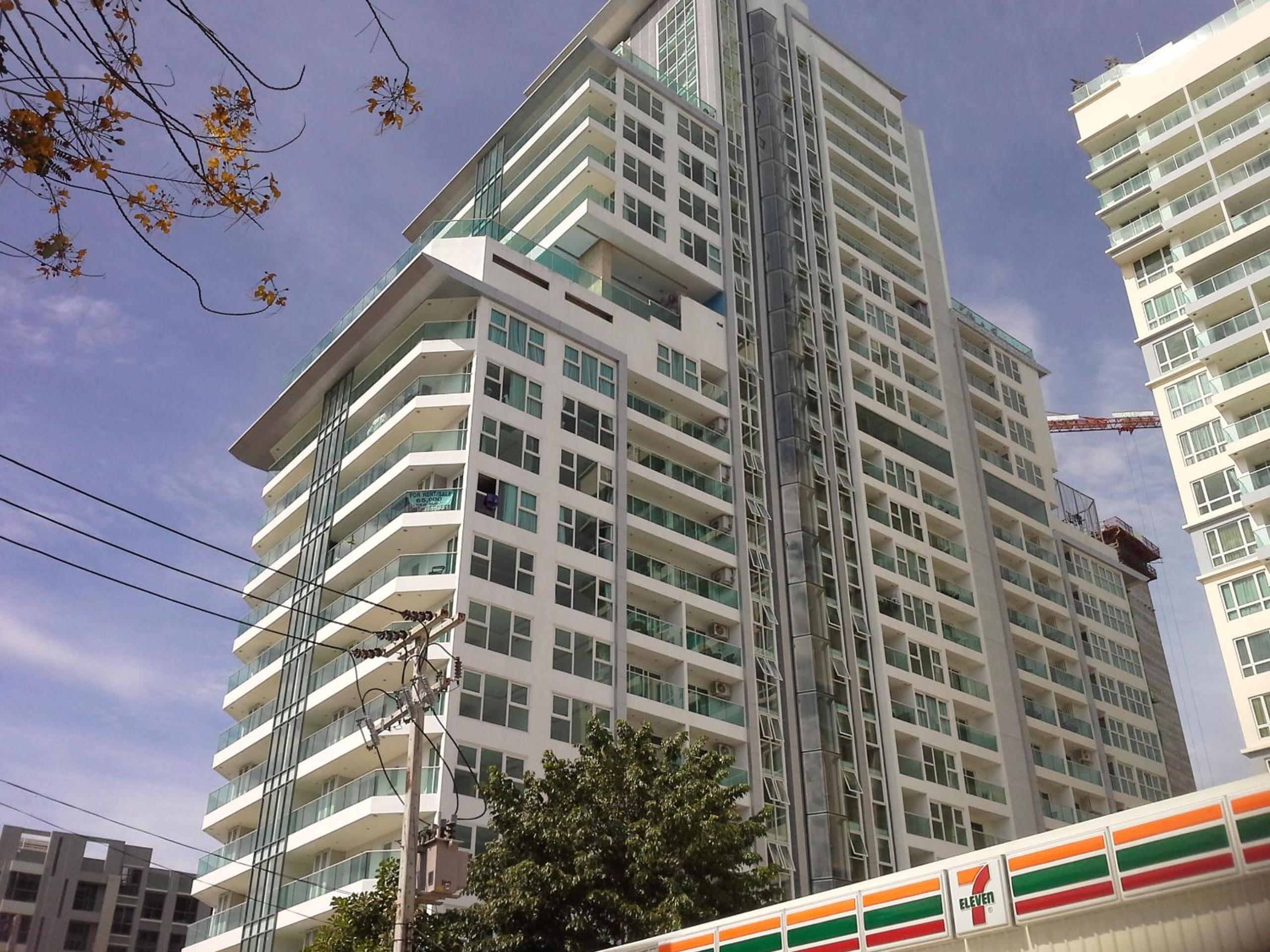 Cosy Beach View Apartments