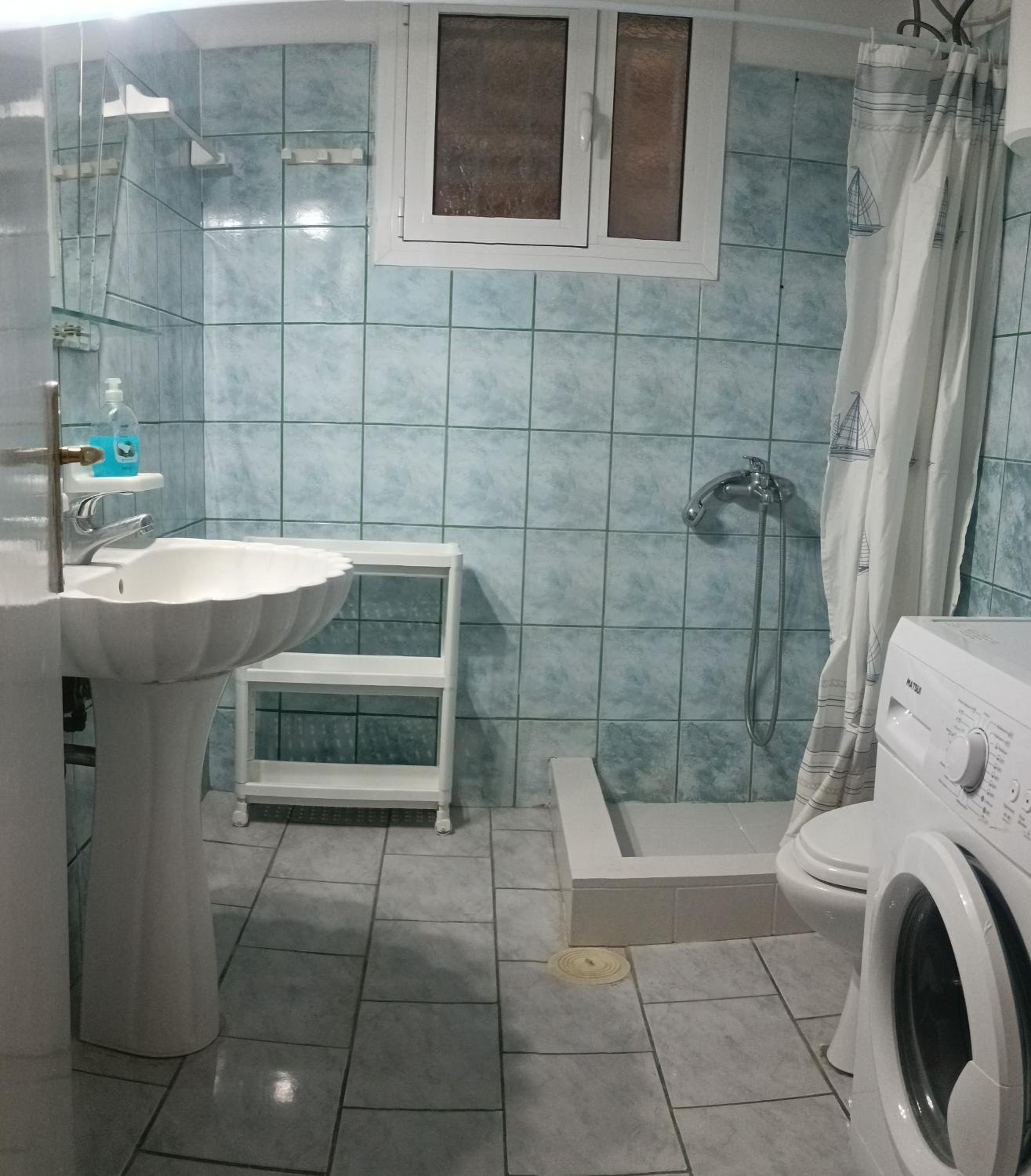 Photo 32