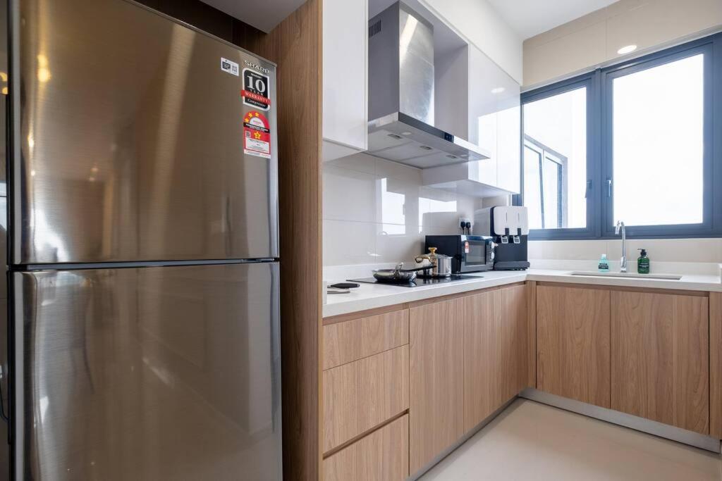 City Lights SweetHome@Sunway Velocity Two 3BR2Bath