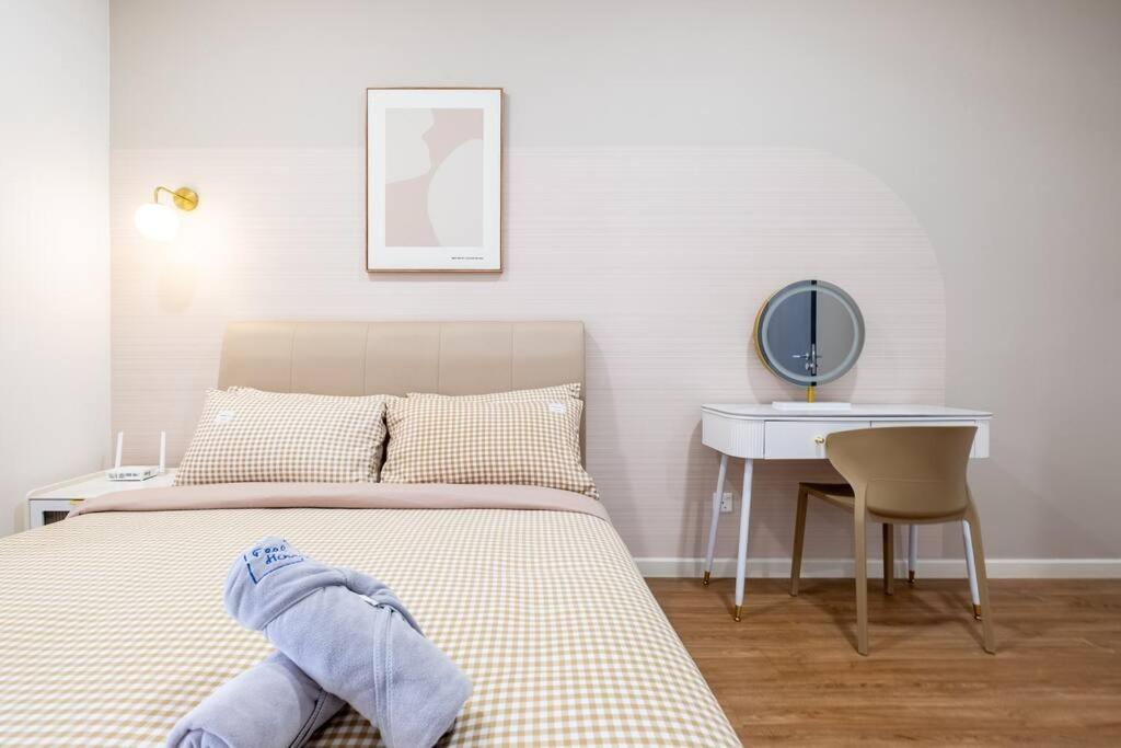 City Lights SweetHome@Sunway Velocity Two 3BR2Bath