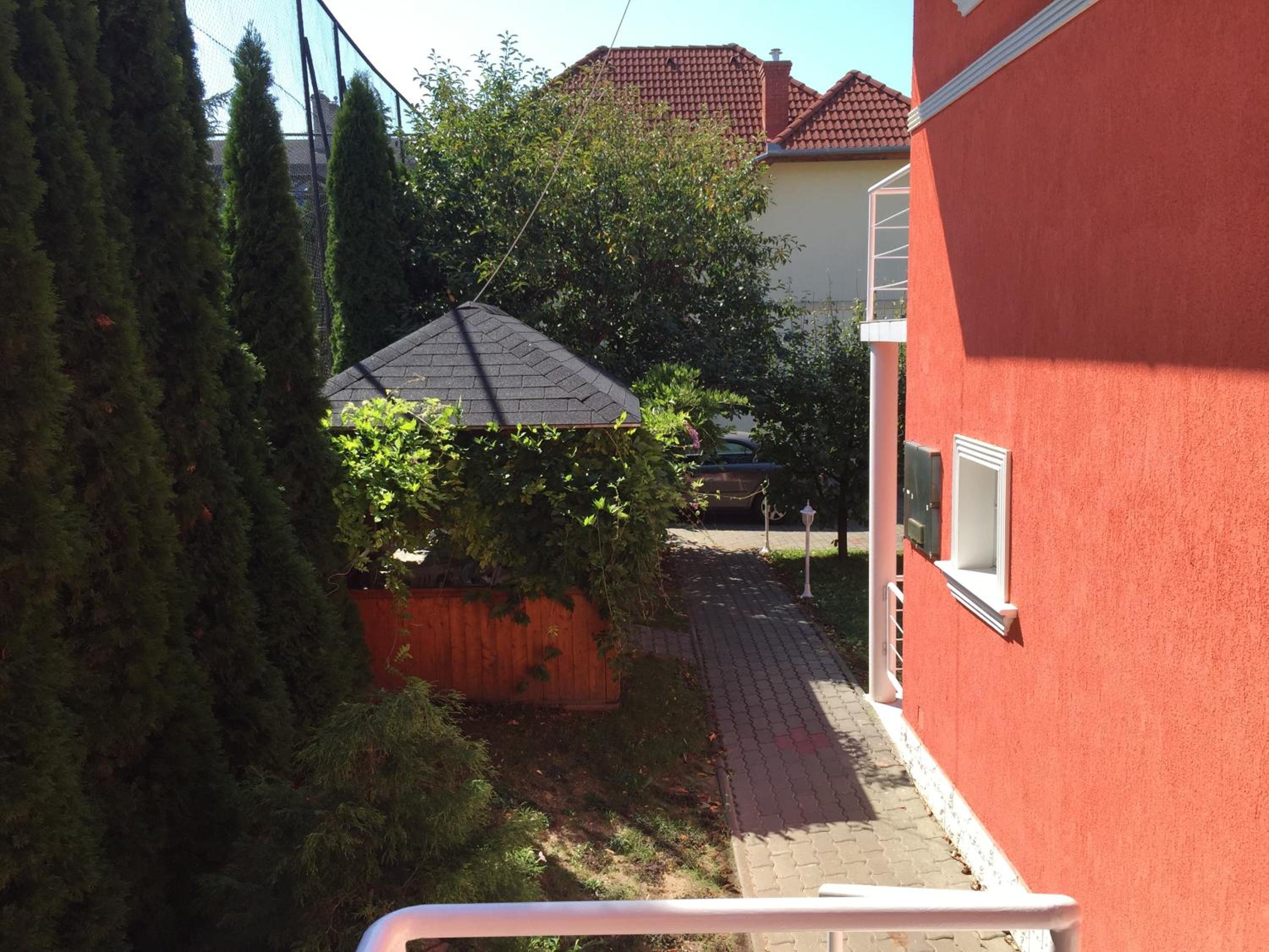 Photo 38
