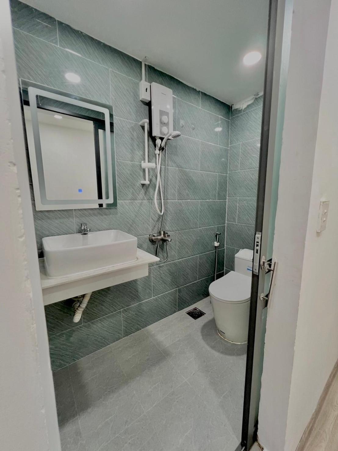 TYN Apartment
