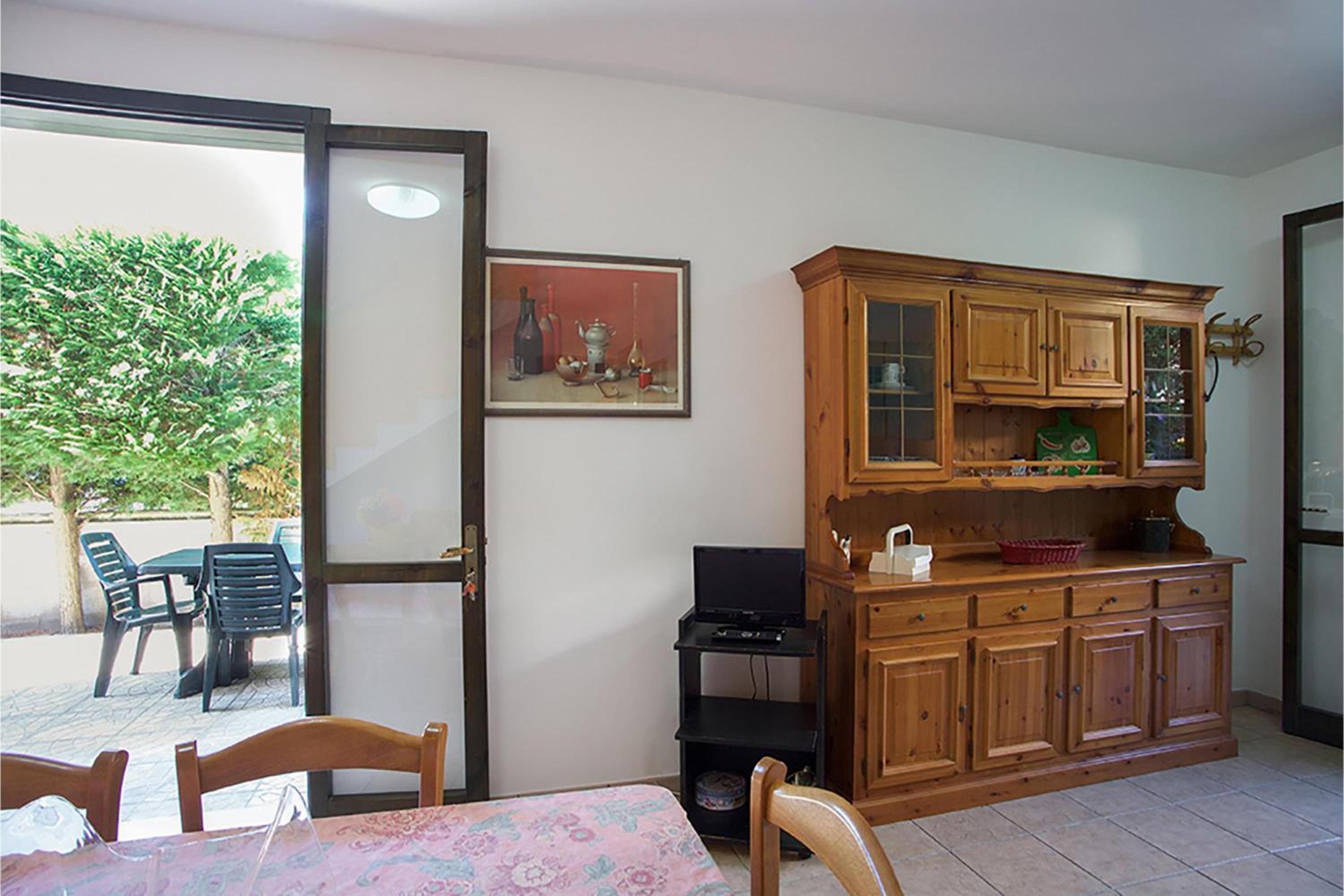 Villetta Dei Pini With Pool in Residence - Happy Rentals photo 5