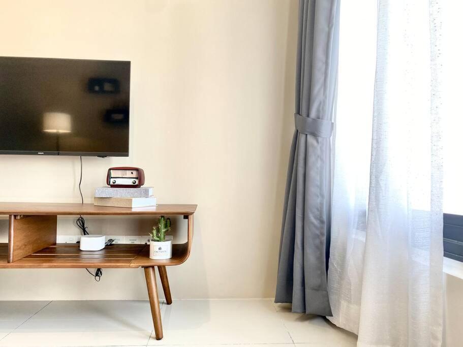 Tropicana 218 Macalister #Seaview #Modern Retro #Infinity Pool #Georgetown #7pax #3BR 2bath #1King 2Queen 1Single #Quality well maintained #Private host photo 6
