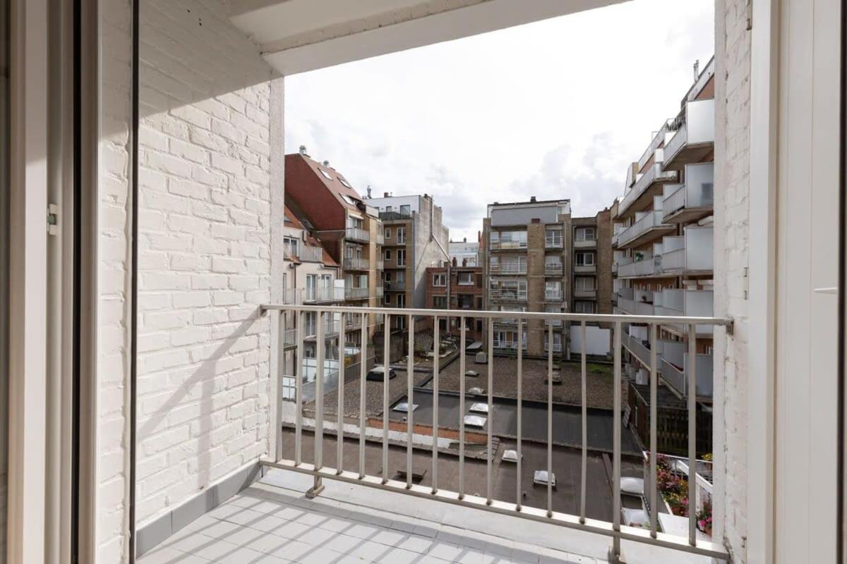 Huswell - Central located apartment with parking in Knokke