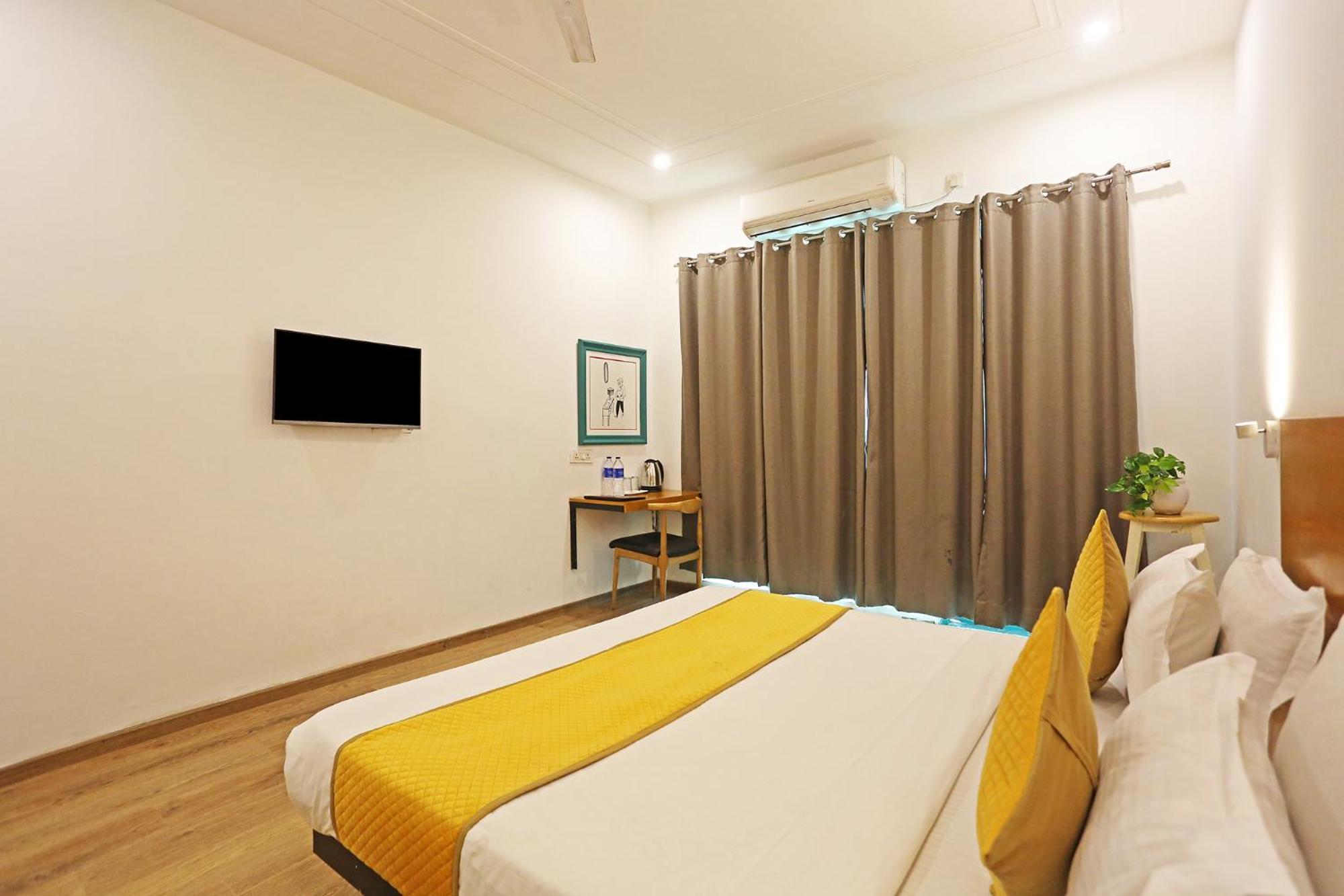 FabHotel The Runner