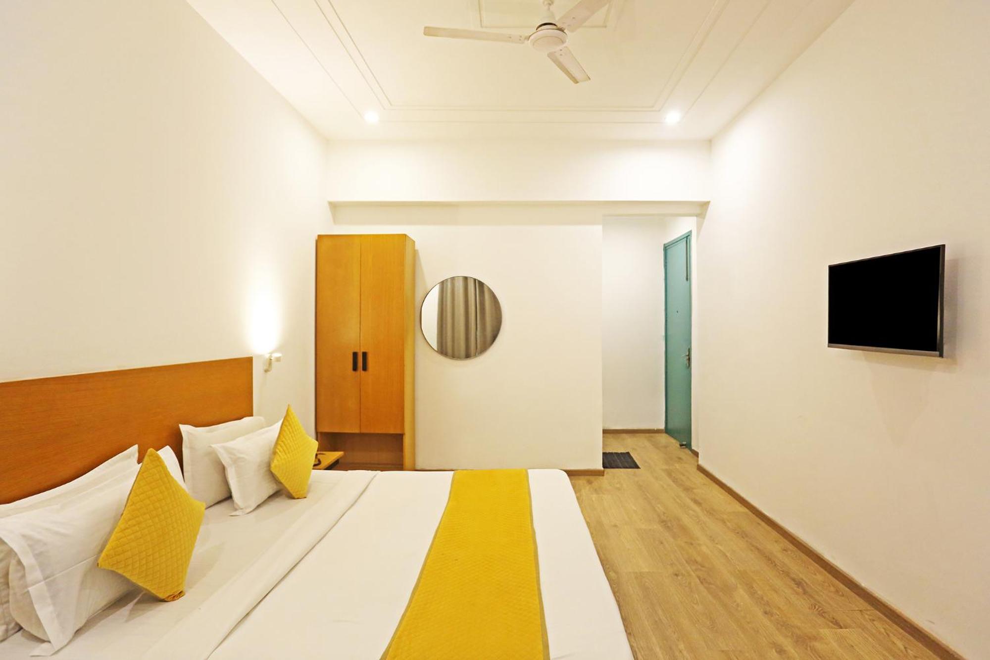 FabHotel The Runner