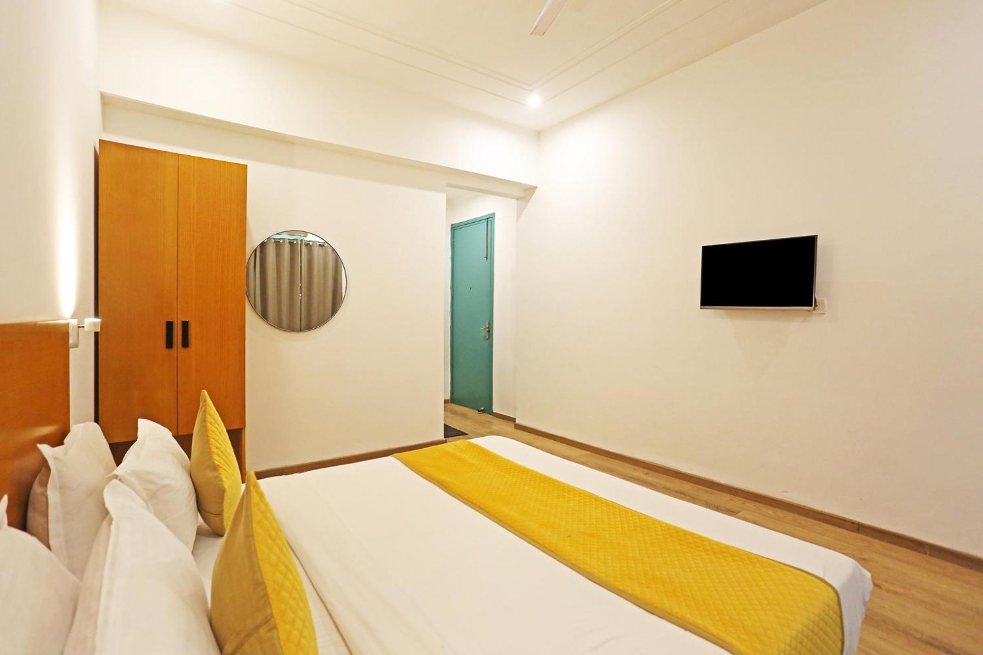 FabHotel The Runner