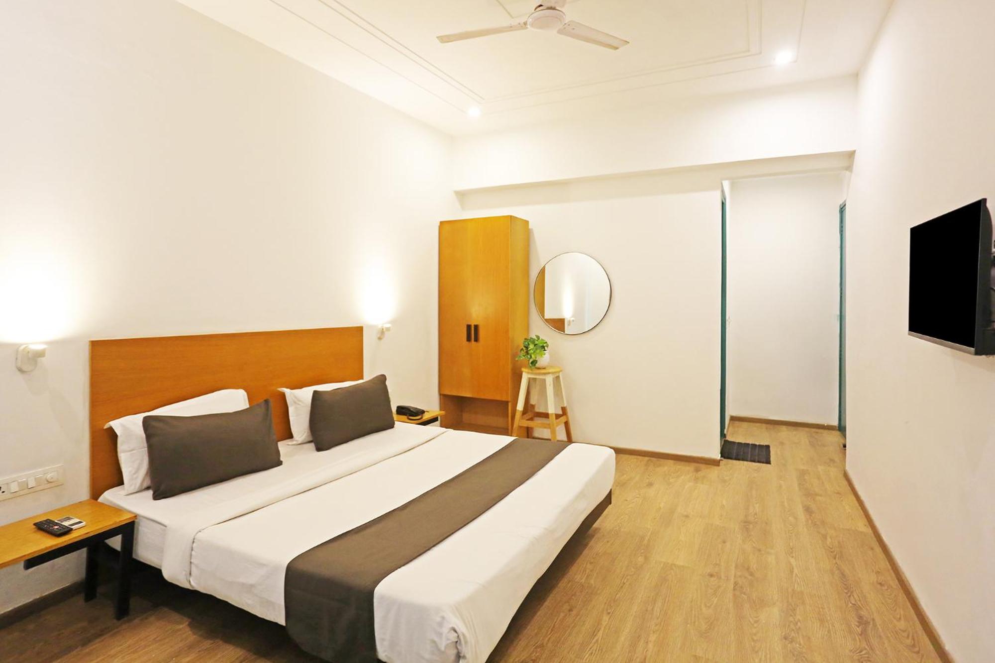 FabHotel The Runner