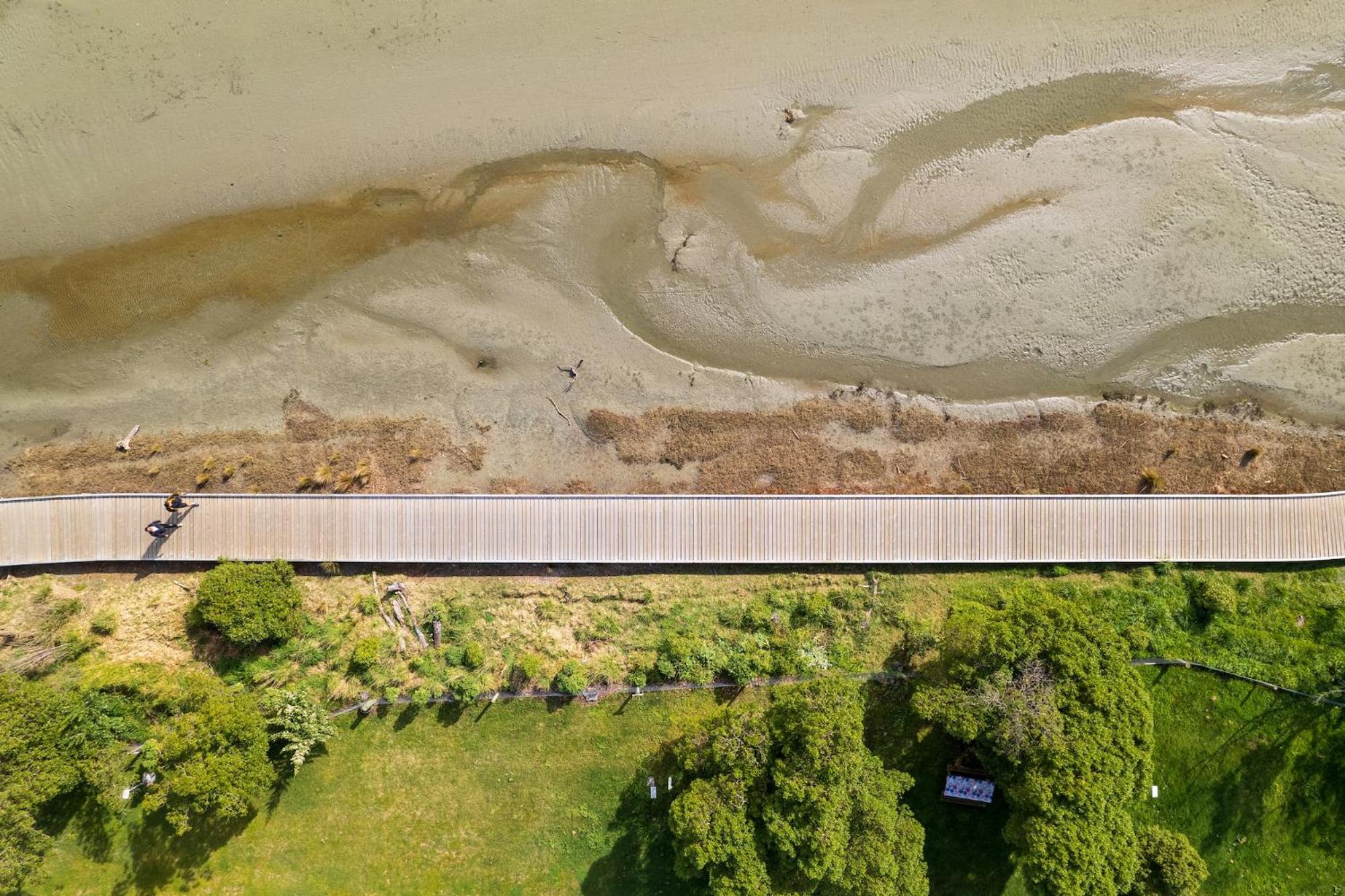 Tāhuna Beach Holiday Park