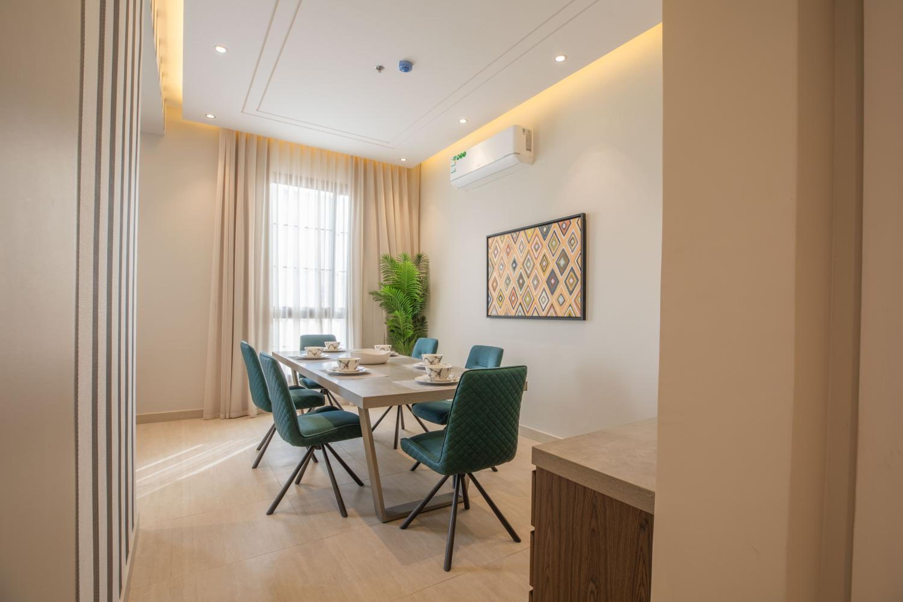 Amber Hospitality - Al Izdihar
