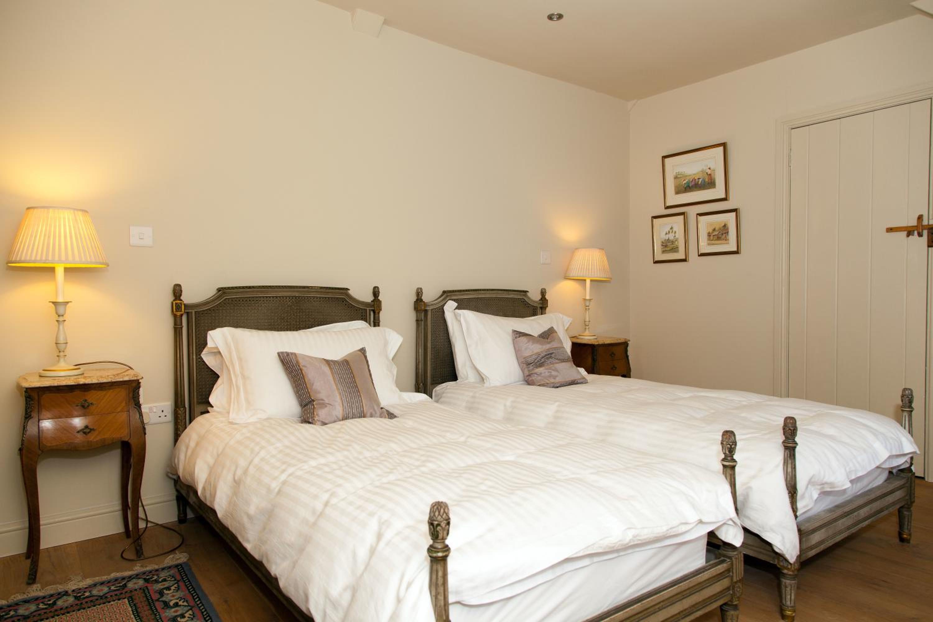Glebe Farm B&B