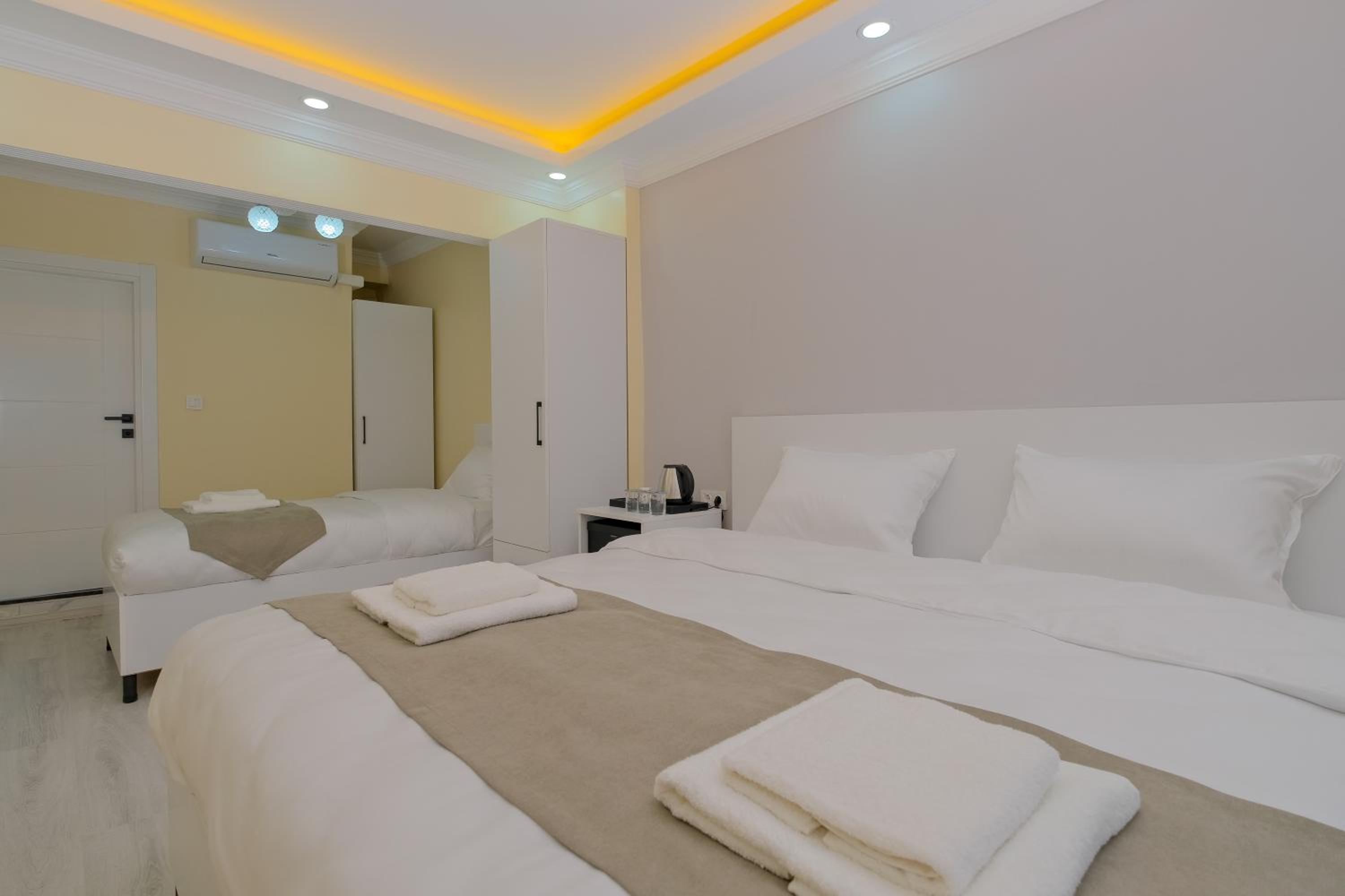 Lucky Hotel İstanbul - Image 12