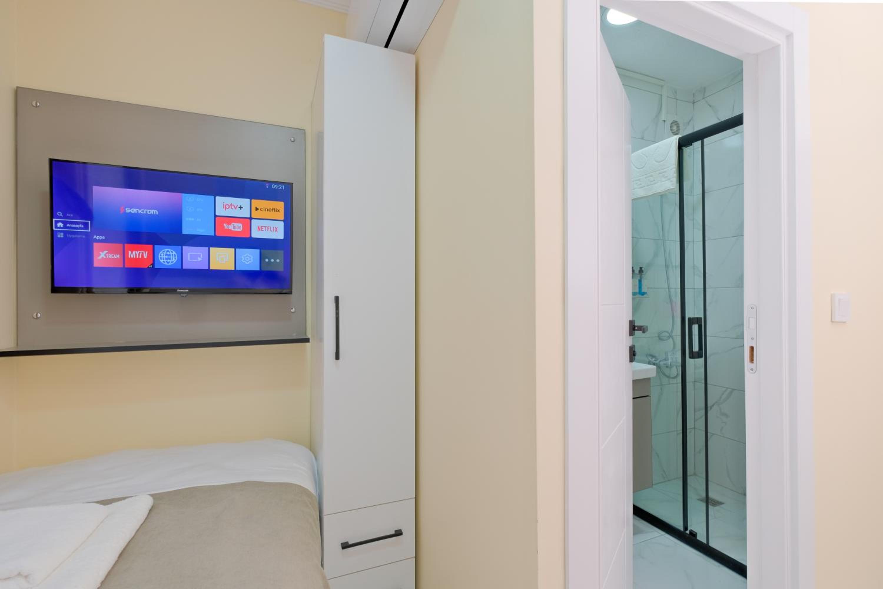 Lucky Hotel İstanbul - Image 13