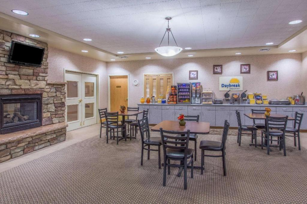 Days Inn Chino Valley view 4