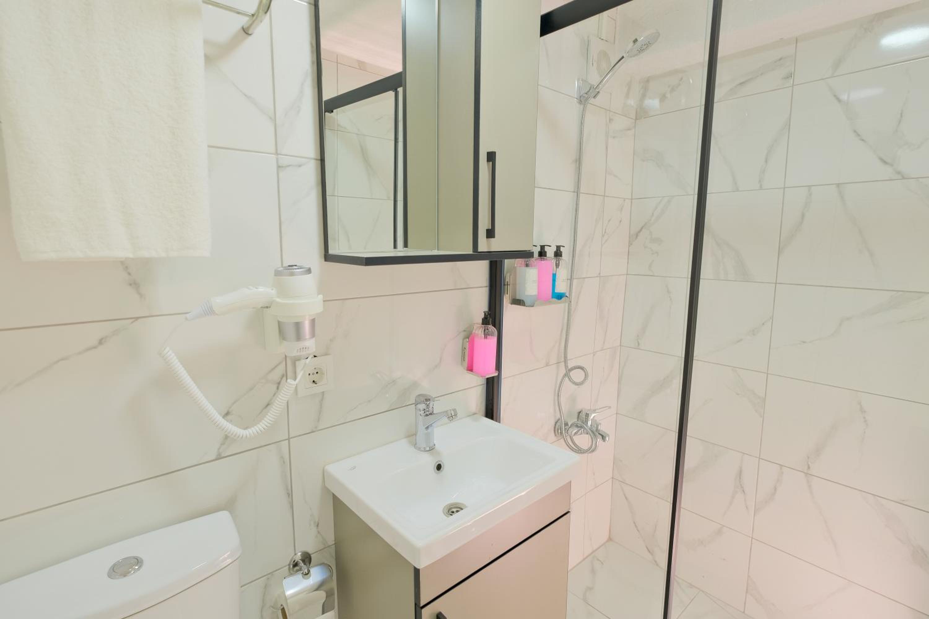 Lucky Hotel İstanbul - Image 23