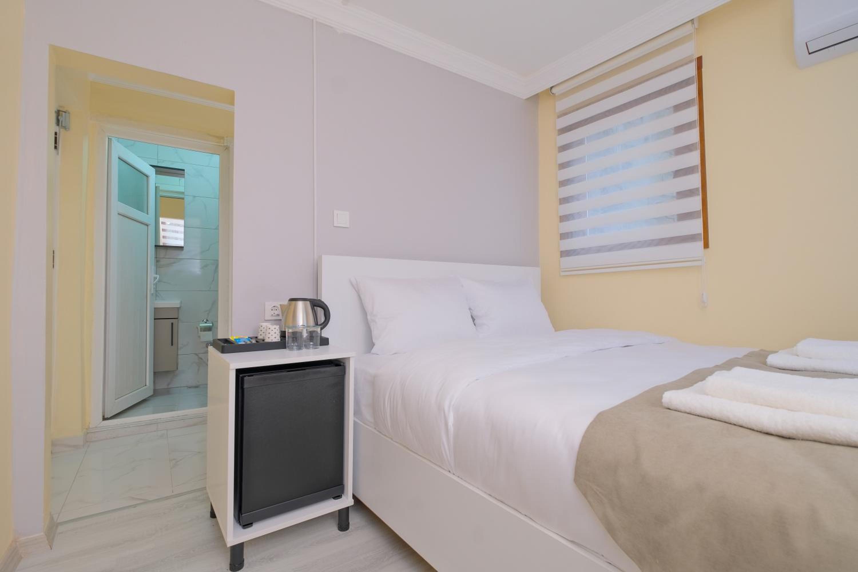 Lucky Hotel İstanbul - Image 17