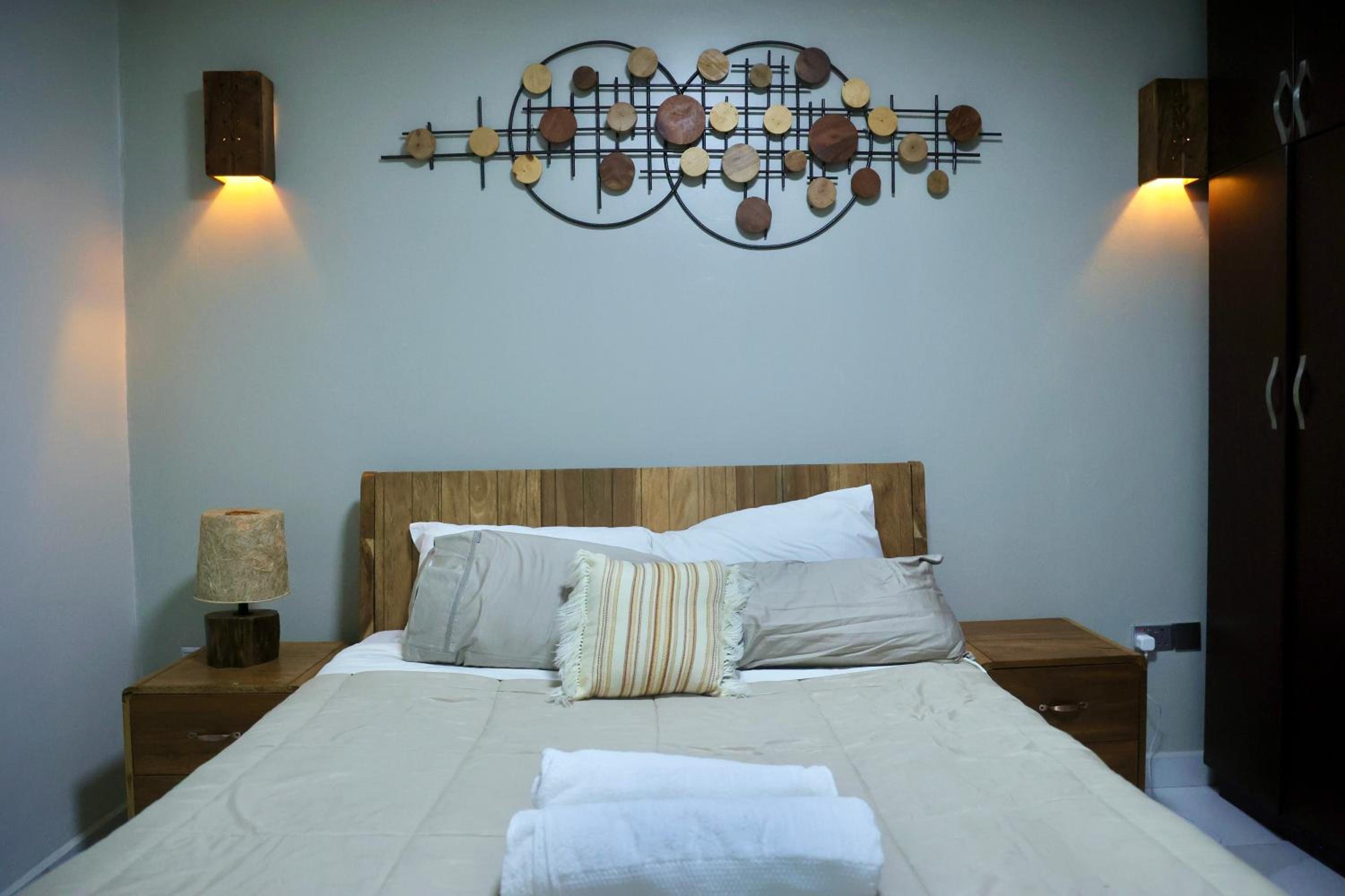 Nissi Residence