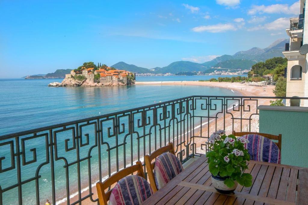 Luxury Apartments Montesan view 5
