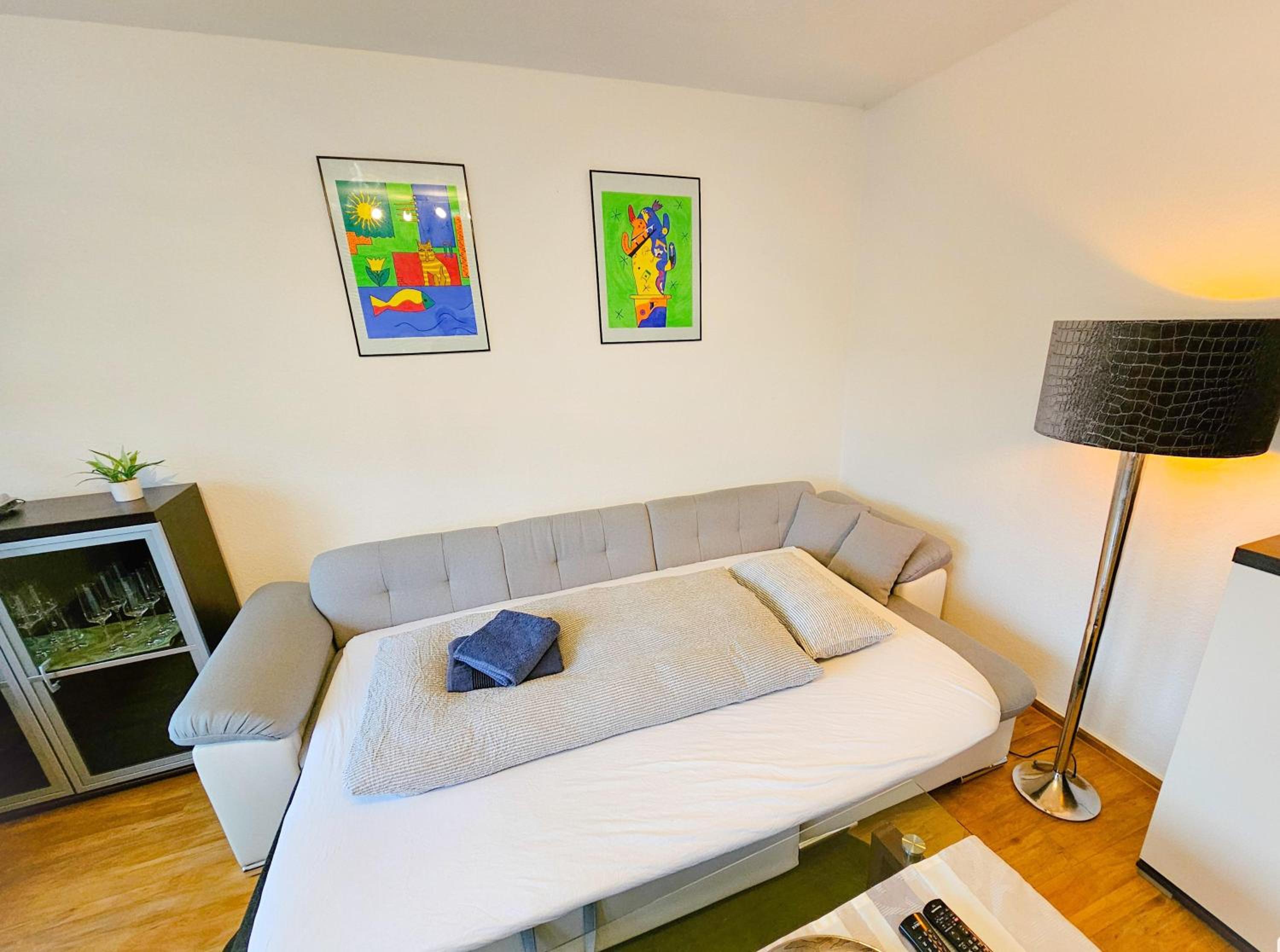 Exklusive Ferienwohnung2 Meppen, Balkon, Kuche, Waschmaschine - Property Image 1