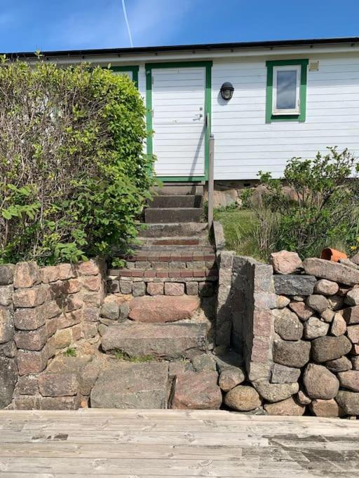 Cottage by the ocean view 4