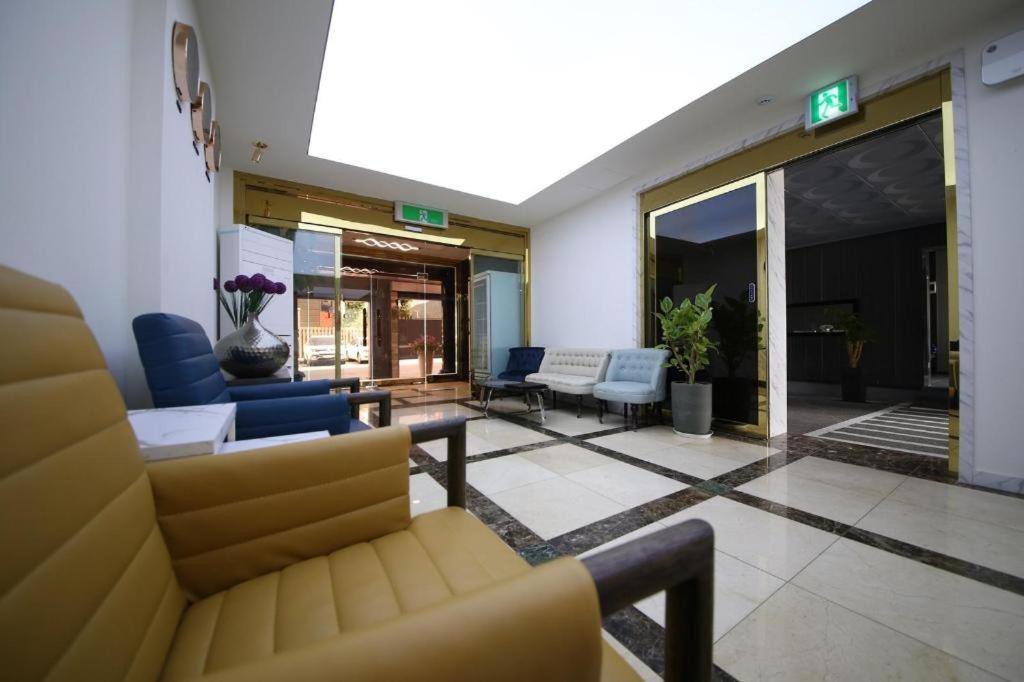 Best In City Hotel view 4