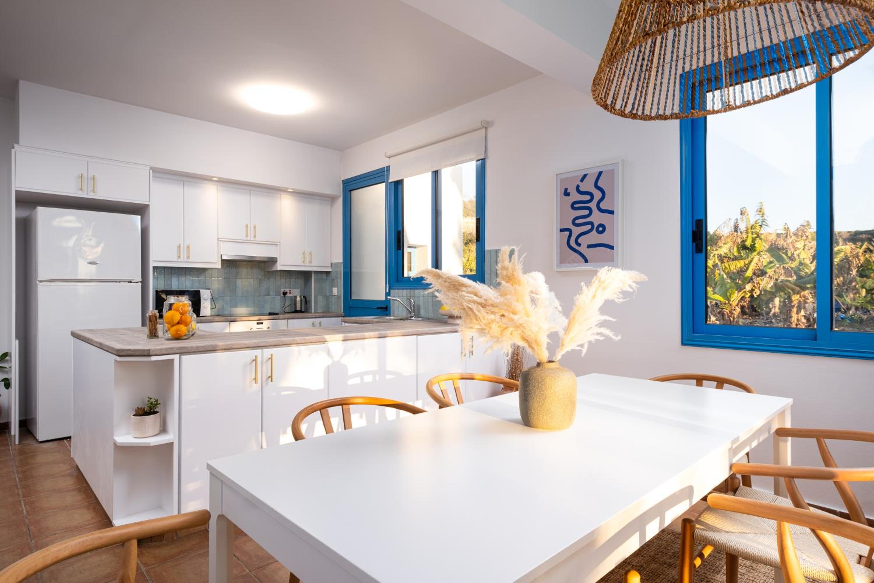 Blue Waves Villa by Nomads