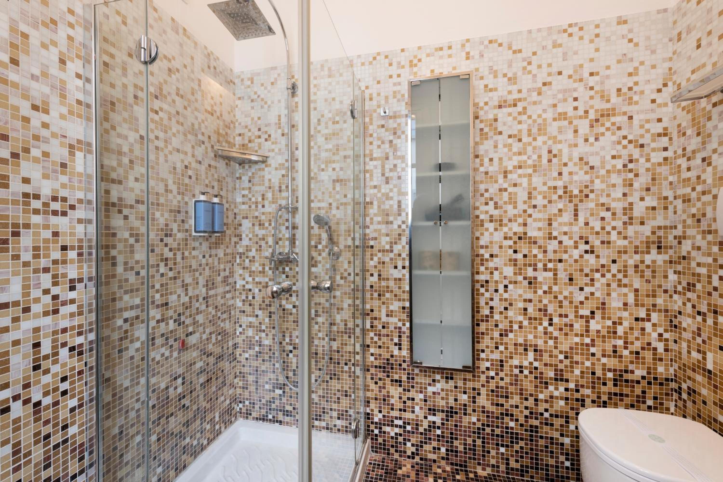 Milan Royal Suites - Centro Cadorna