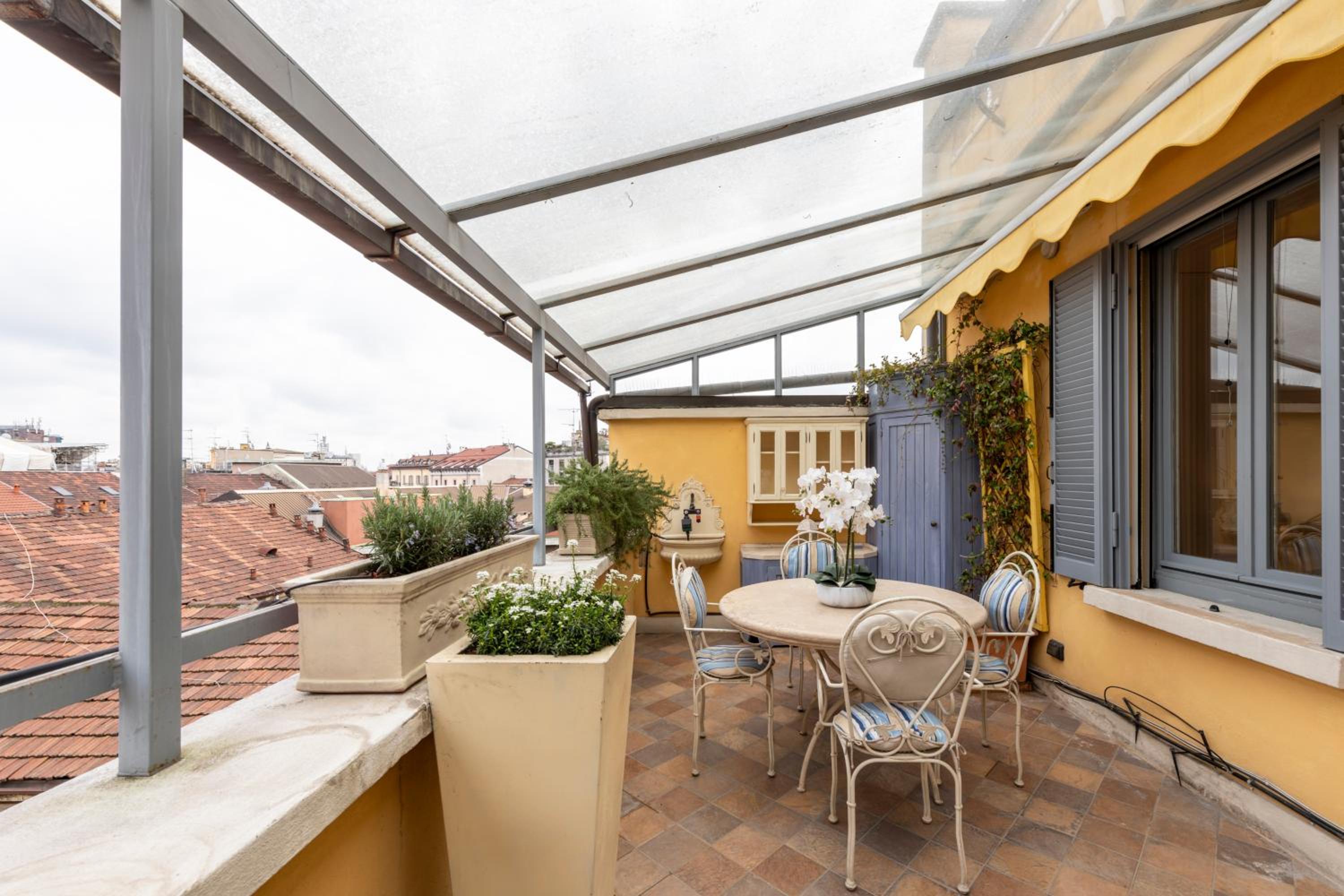 Milan Royal Suites - Centro Cadorna