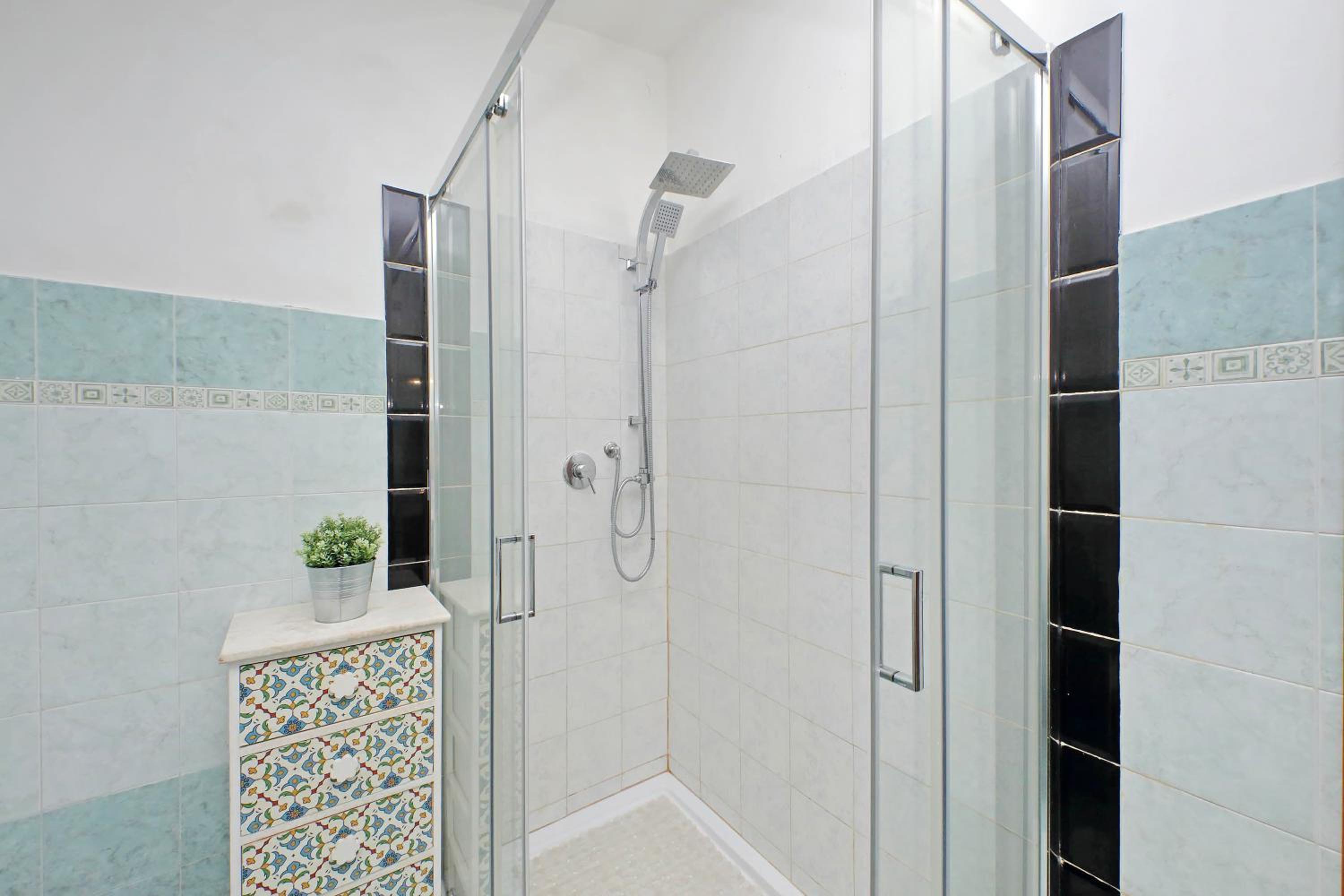 Gallery Home
