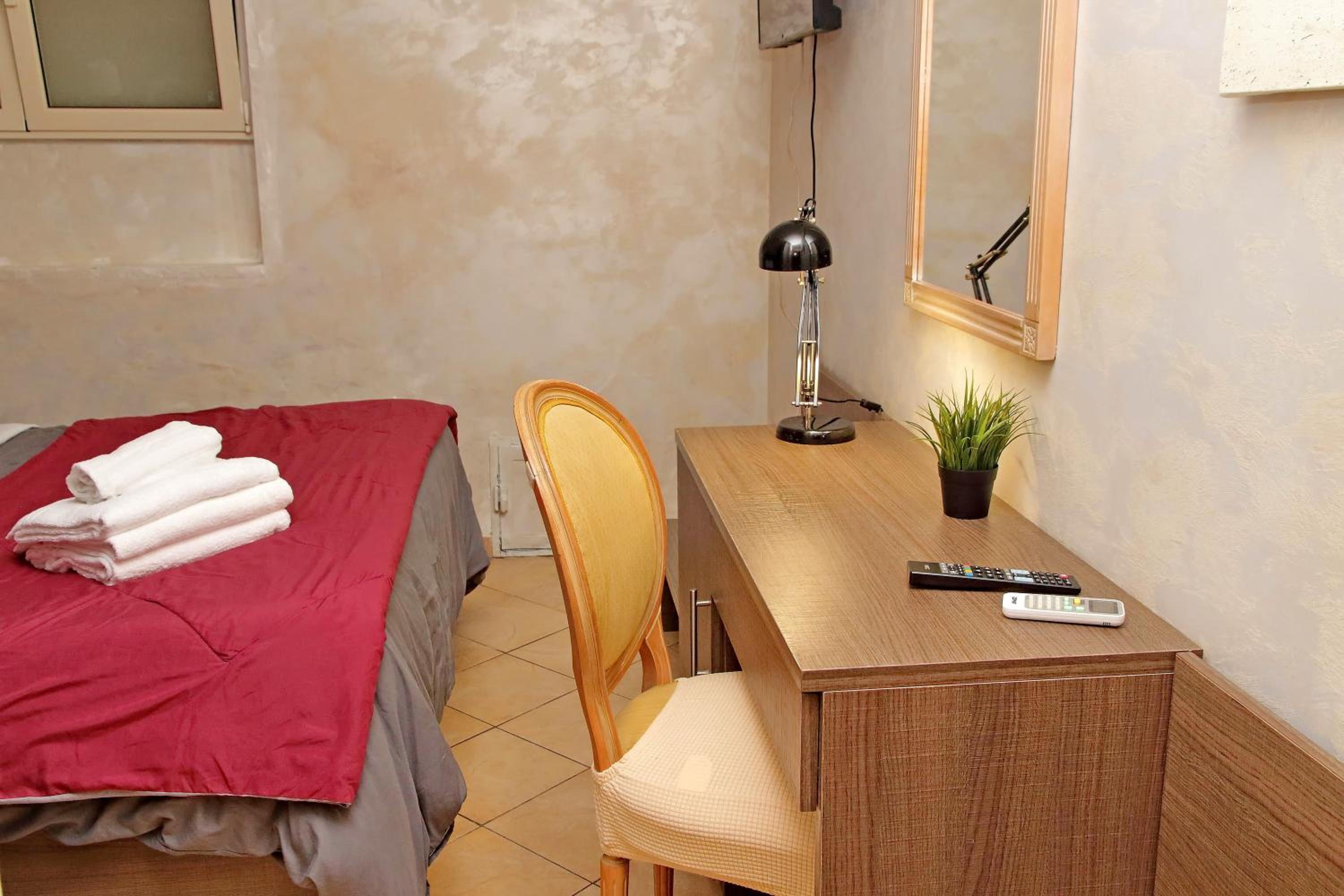 Gallery Home