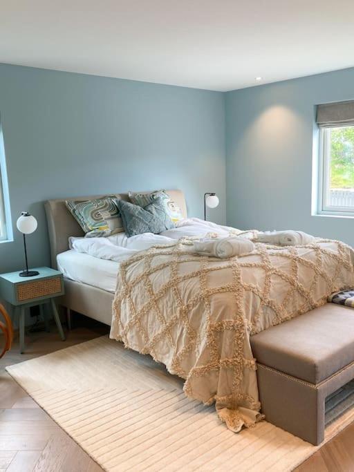 Villa Bluebird-Exclusive 5 bedroom 3 bathroom