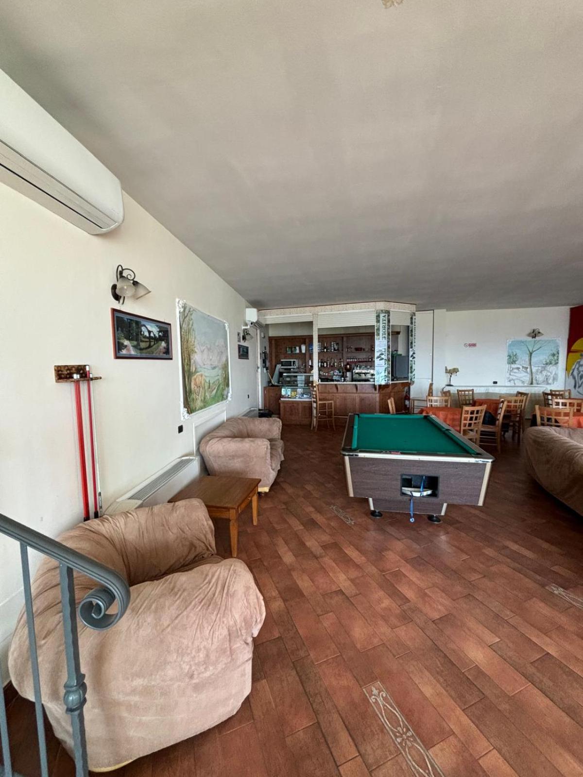 lounge