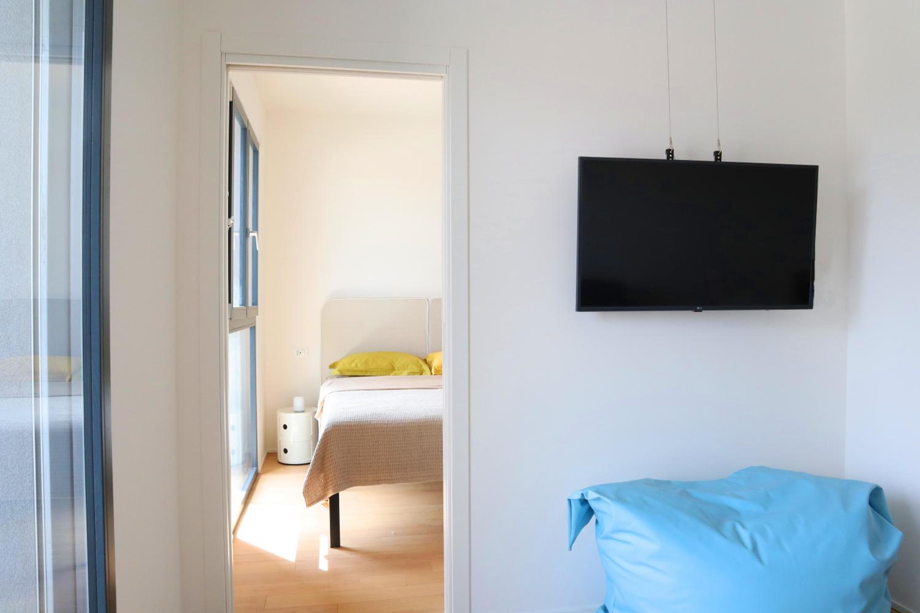 Tower Garden Milano Niguarda Apt-4PAX-WIFI