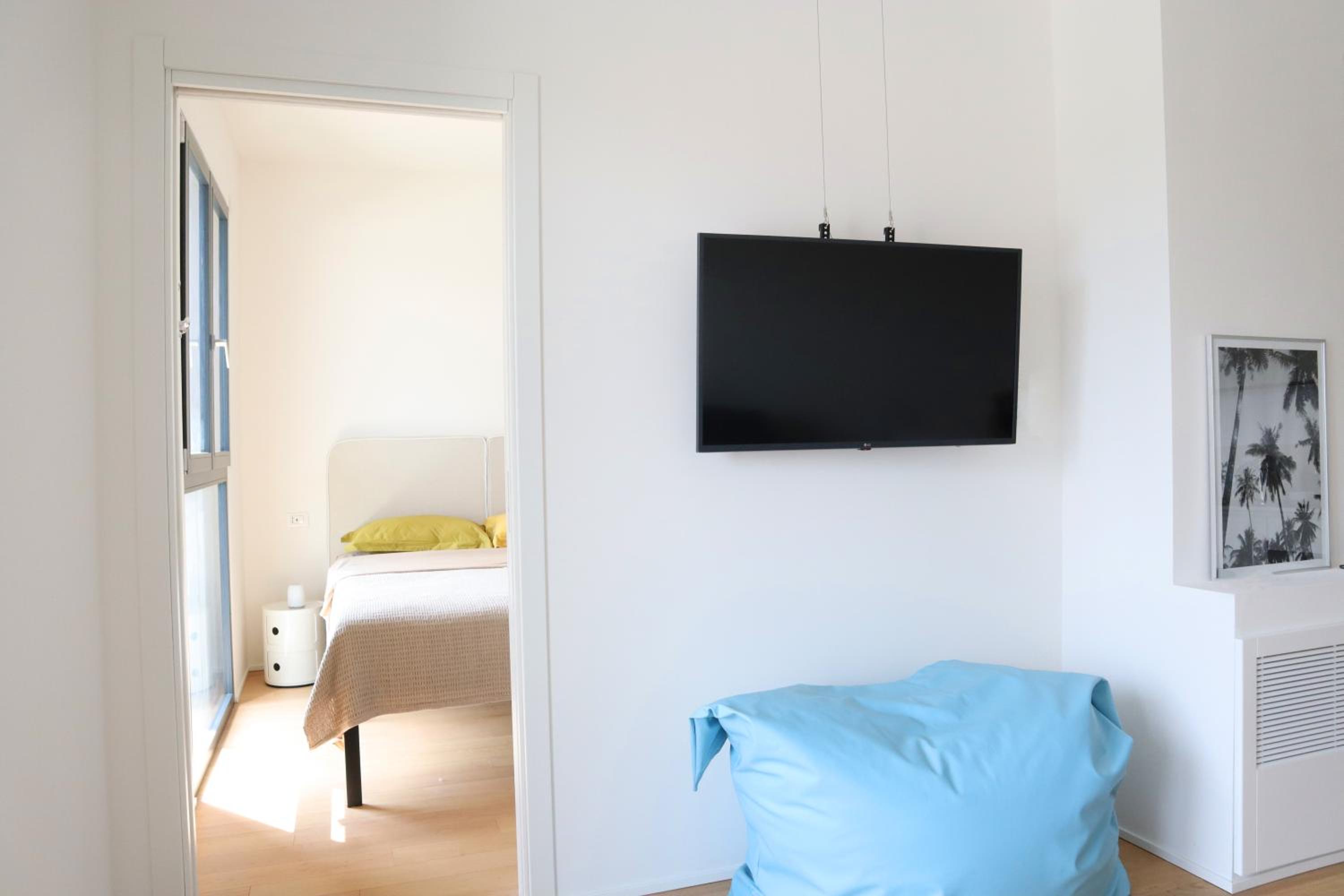 Tower Garden Milano Niguarda Apt-4PAX-WIFI