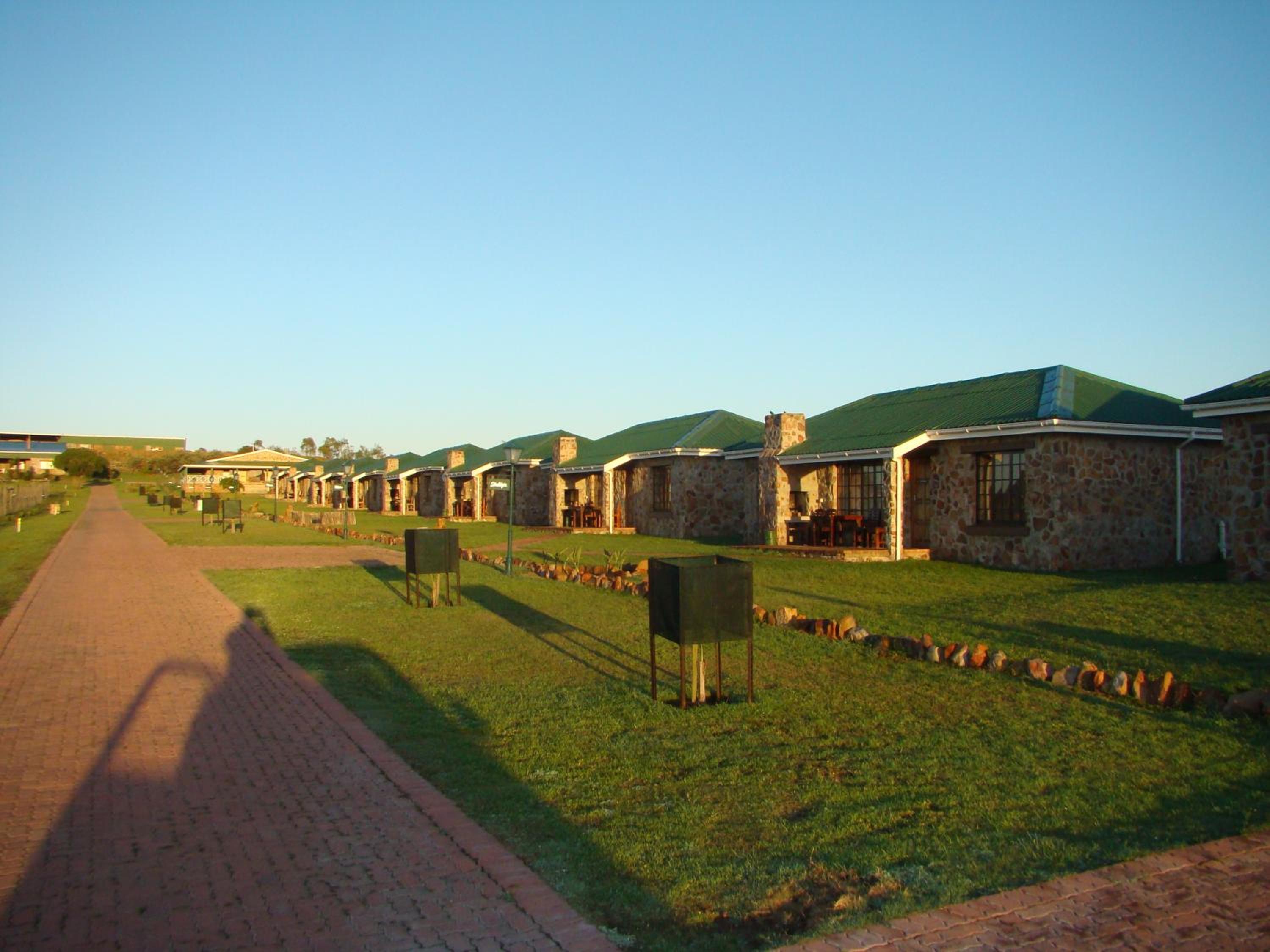 Mentors Country Estate