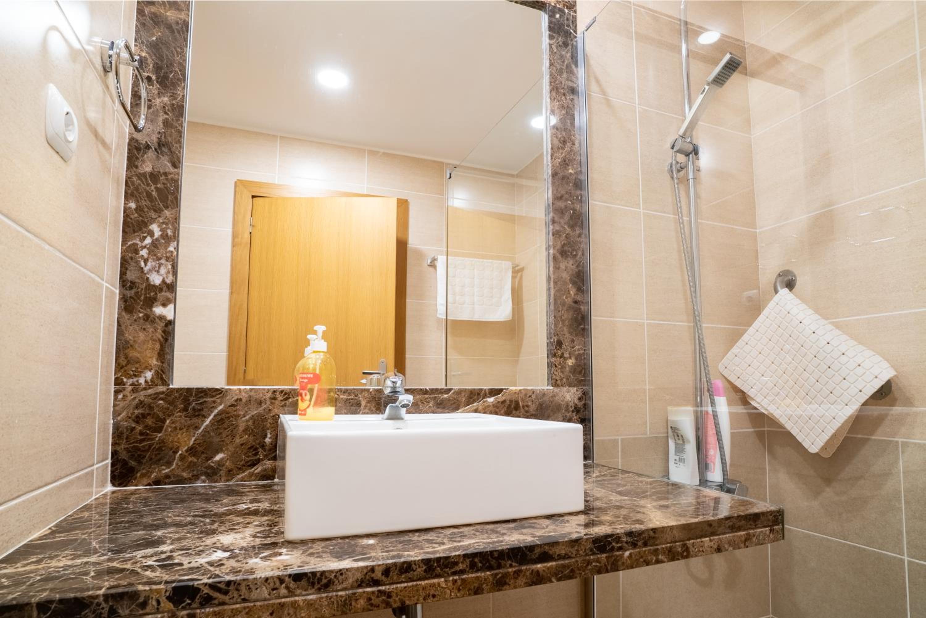 Green Park Ajuda Apartment view 4