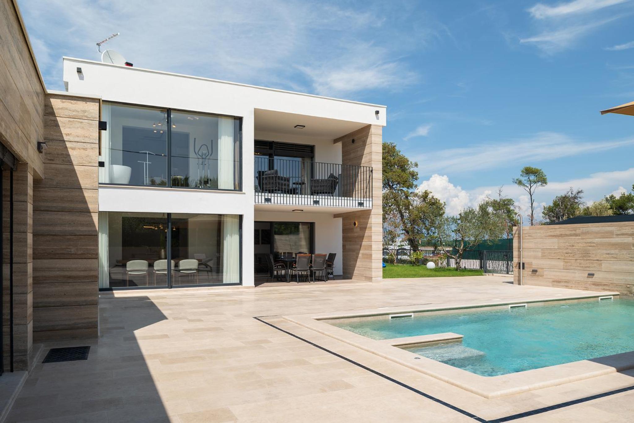 Luxury Villa Salt & Stone with spa area in Nin view 5