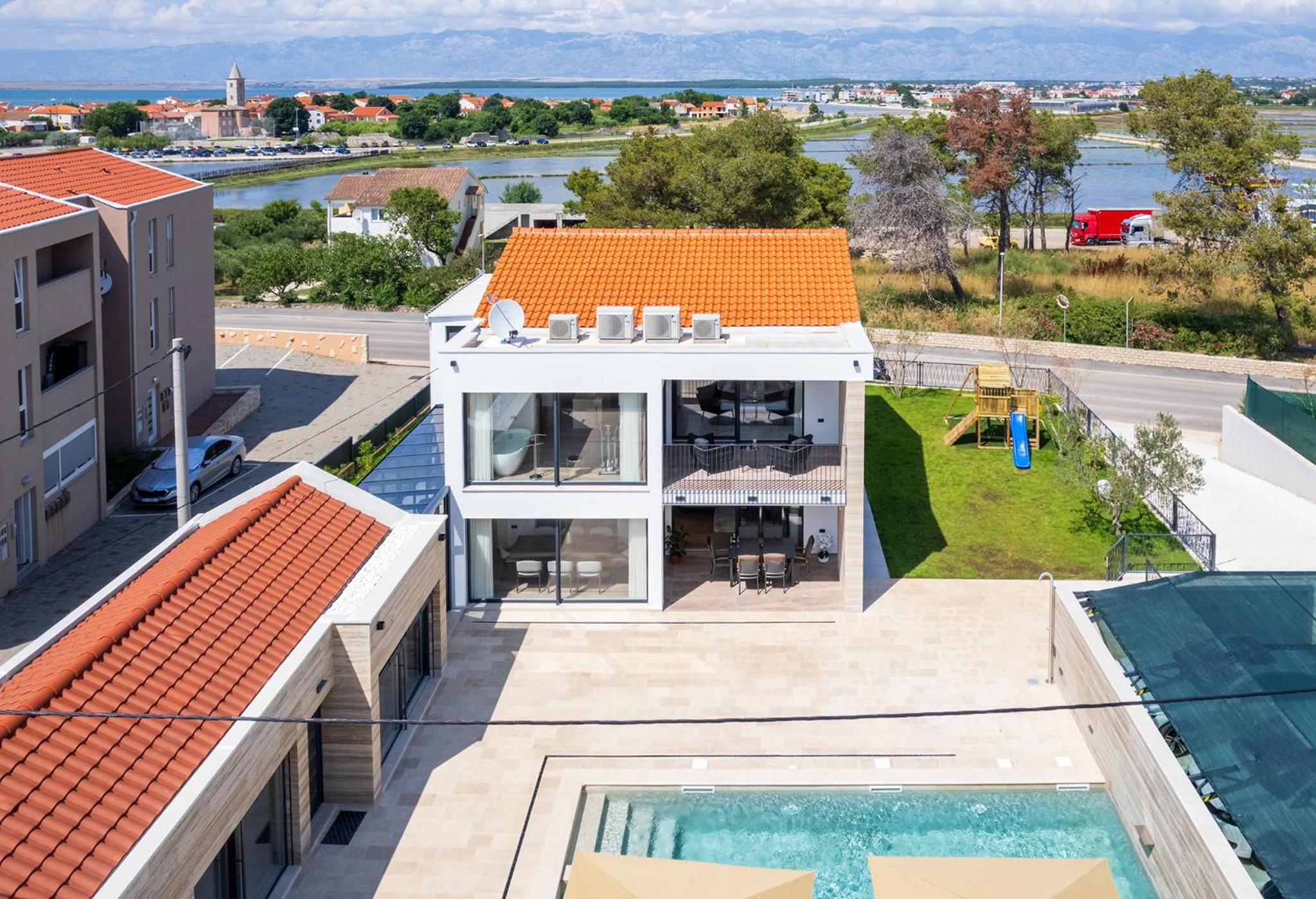 Hotel Luxury Villa Salt & Stone with spa area in Nin - Image 1