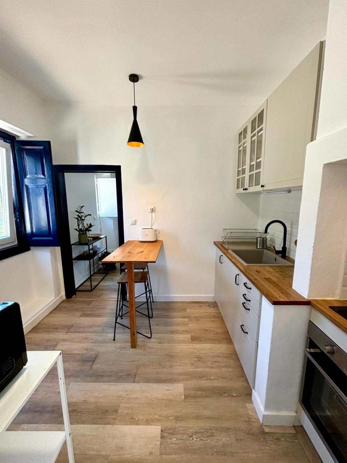 Pine & Apple Sintra Beach House view 5