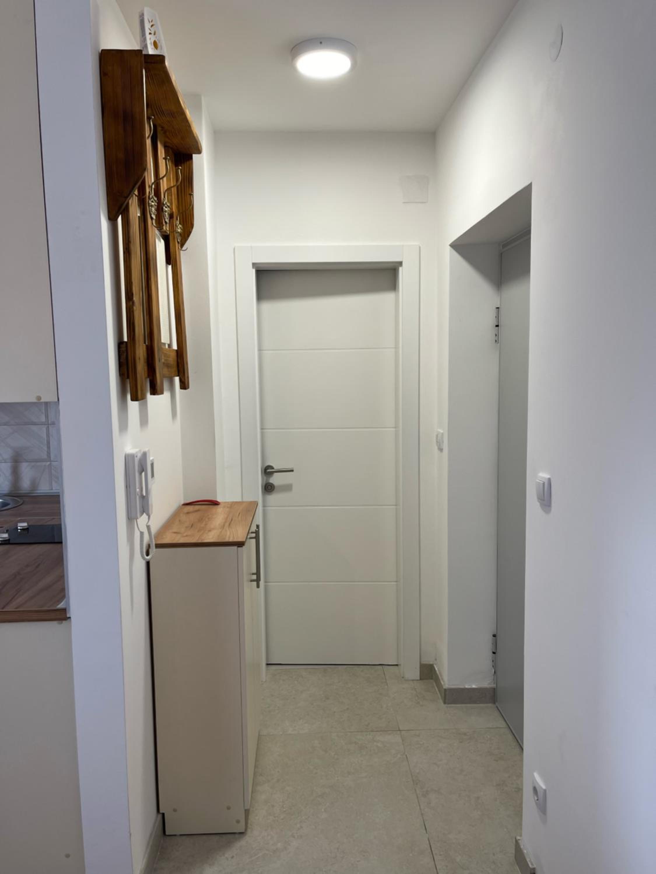 Apartment 24