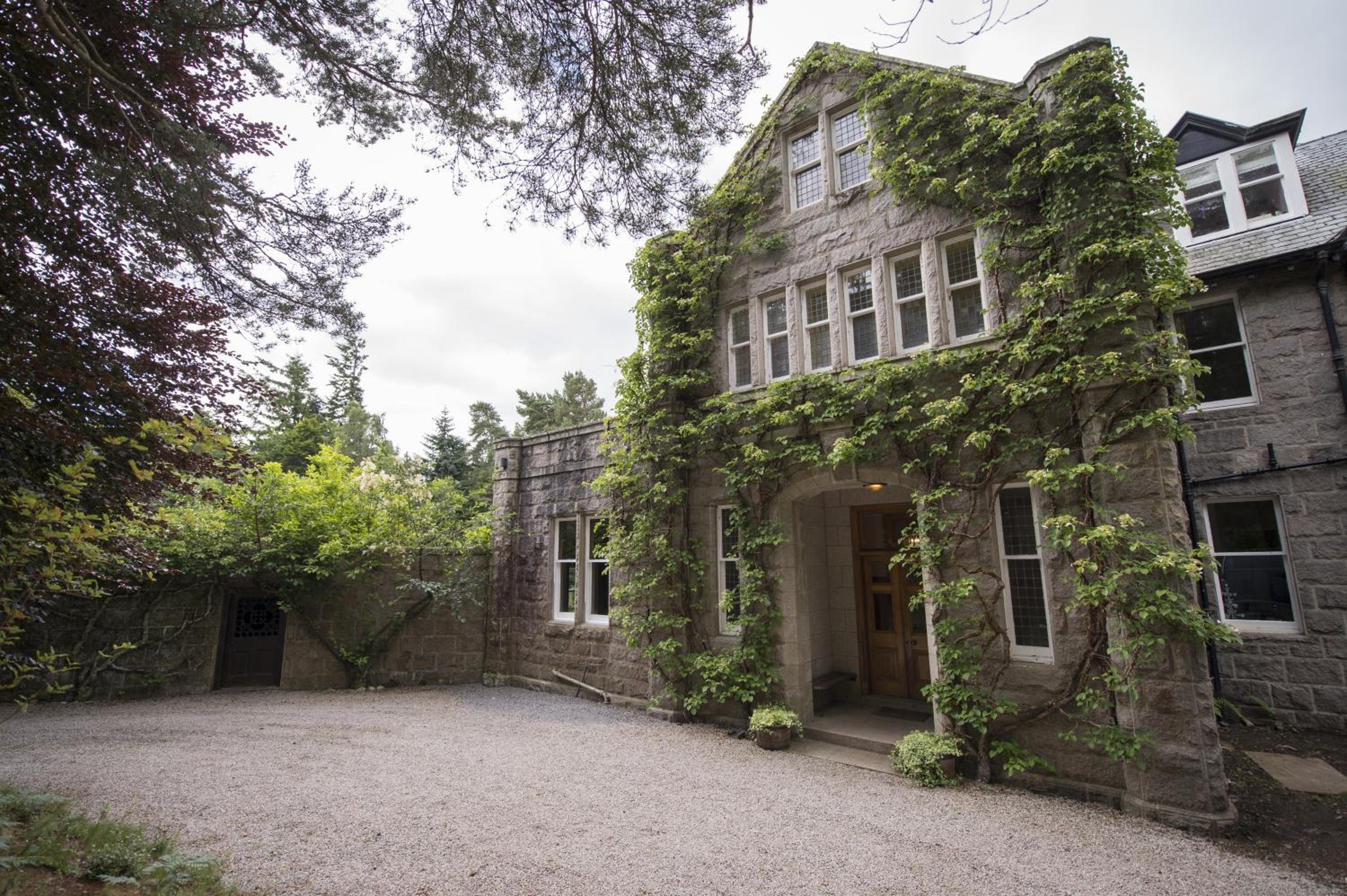 Lys-Na-Greyne Country House
