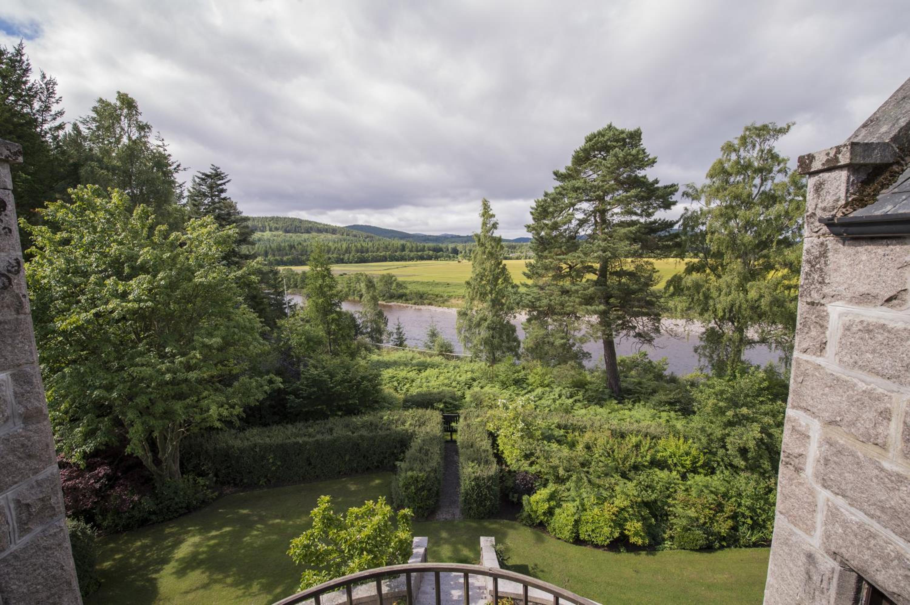 Lys-Na-Greyne Country House