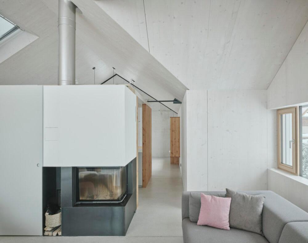 TIROLER TRIS modern villa 10 beds