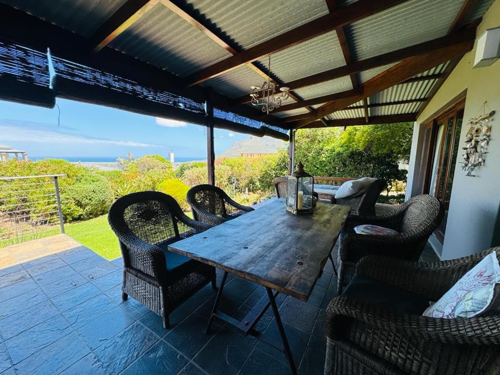 Atlantic Sea View - Noordhoek Welcomes You view 5