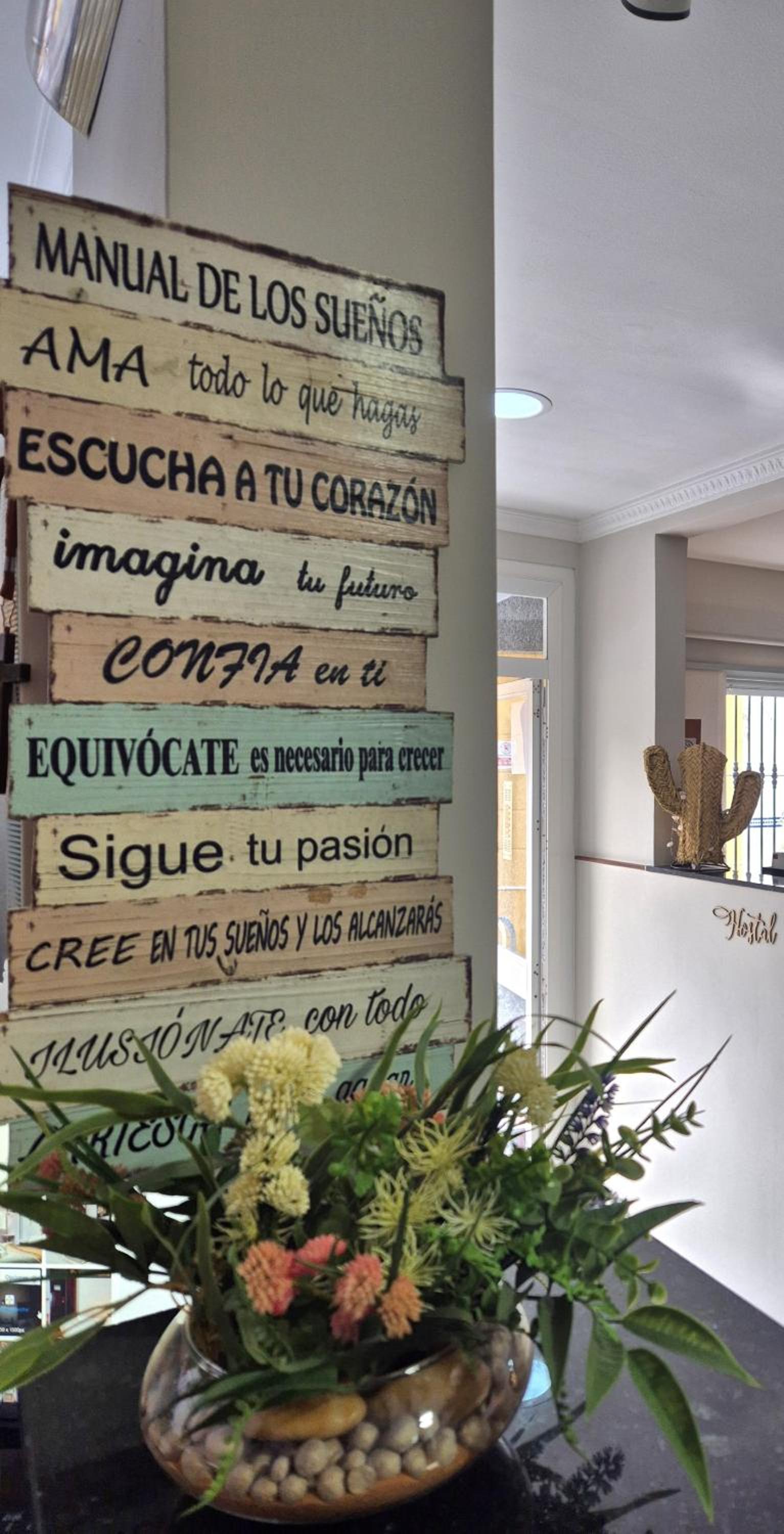 Hostal Cuevas