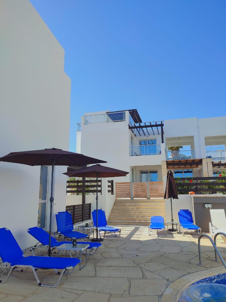 3 Bedroom Coral Bay Panorama Seaview Villa Pool